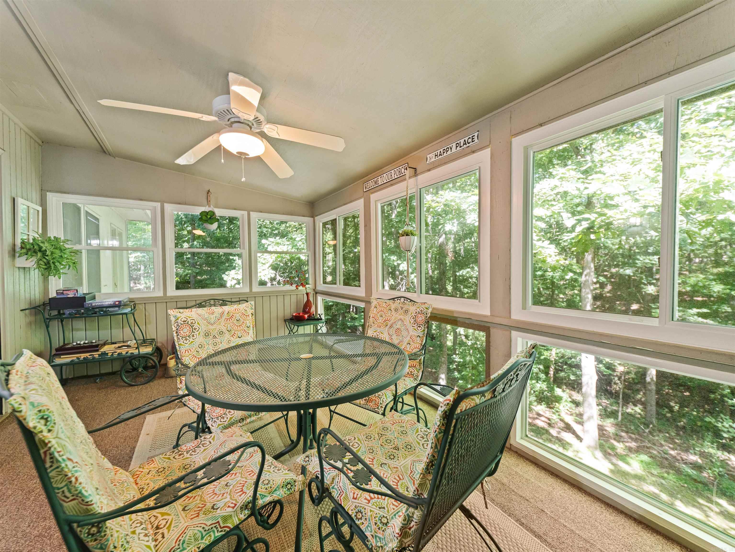 44 Esmeralda Property Photo 15