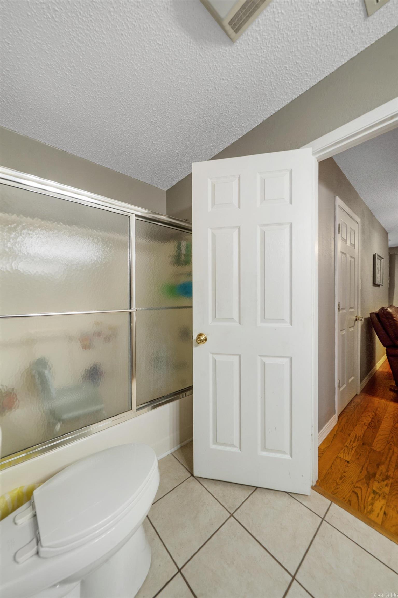 1806 Pinewood Property Photo 21