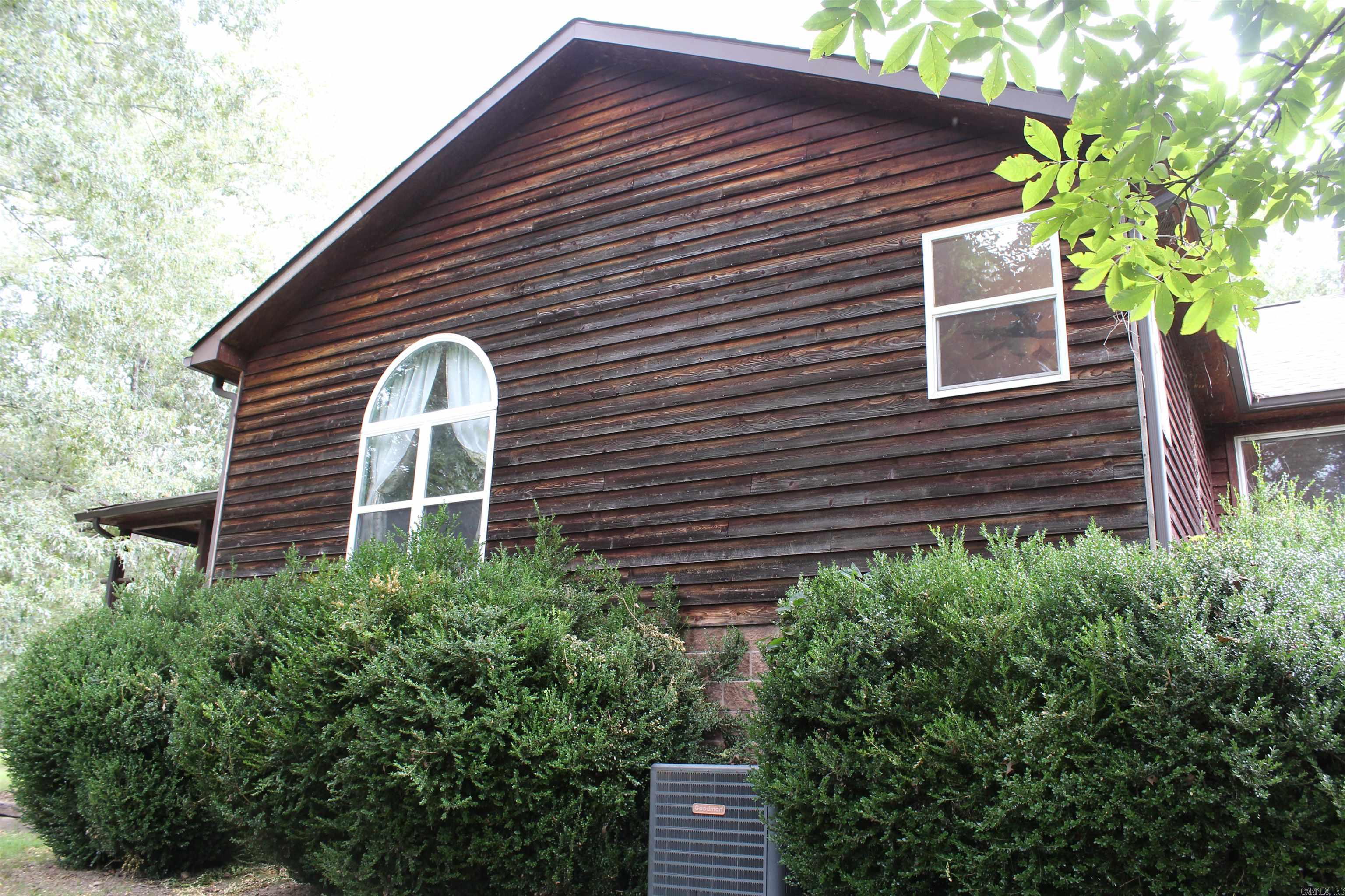 102 Clella Ct. Property Photo 10