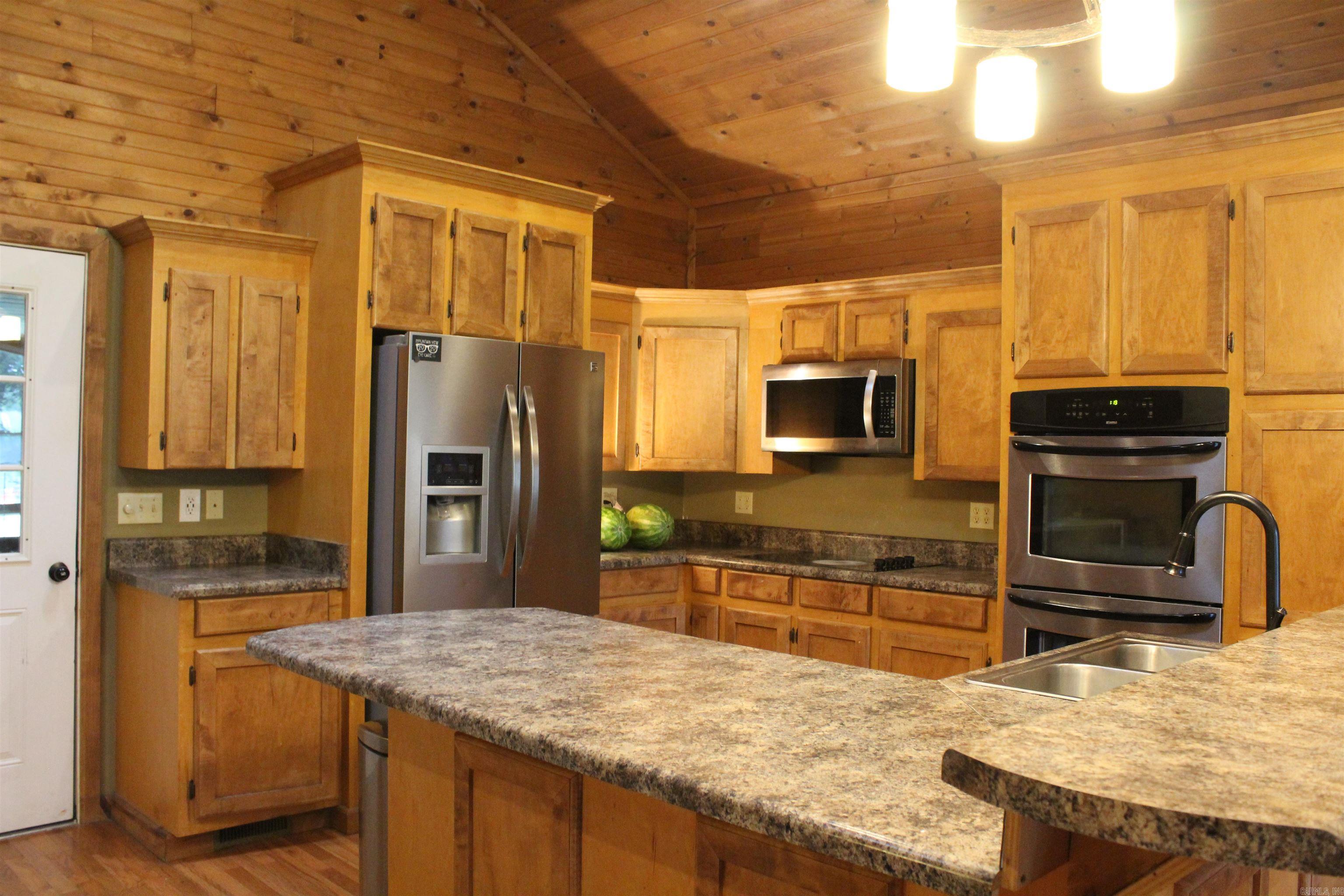 102 Clella Ct. Property Photo 18