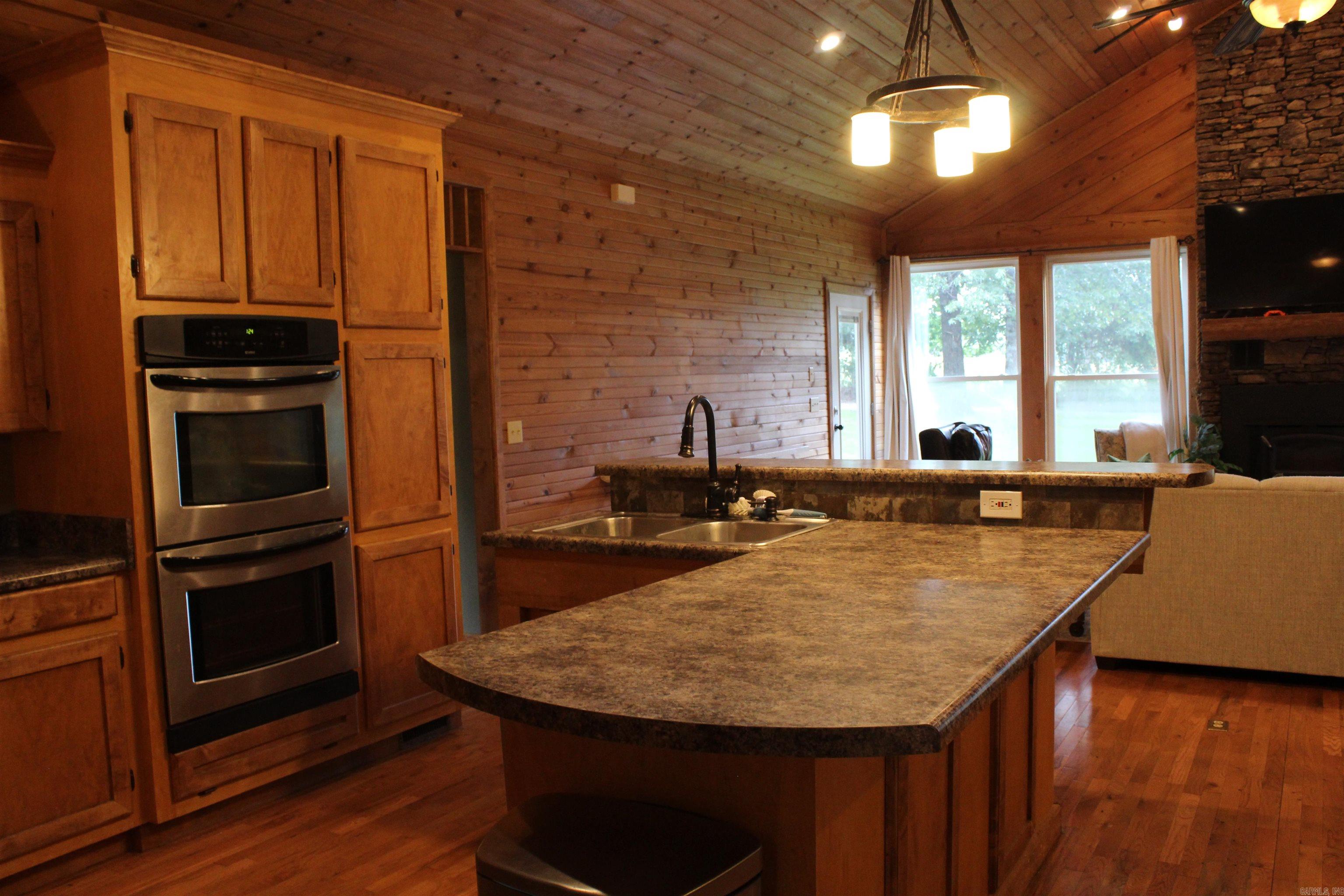 102 Clella Ct. Property Photo 23