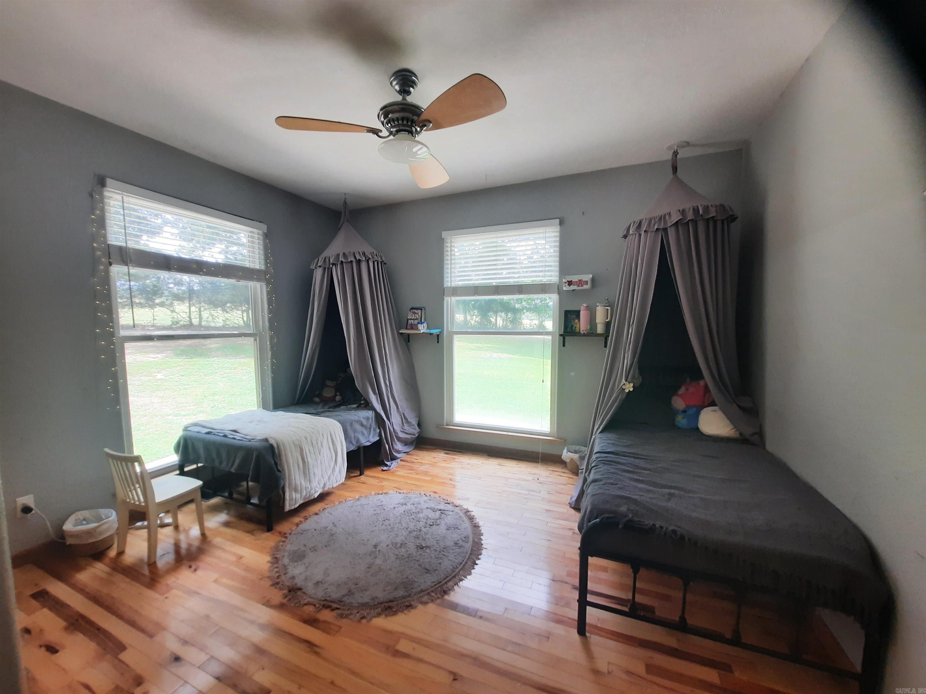 102 Clella Ct. Property Photo 44