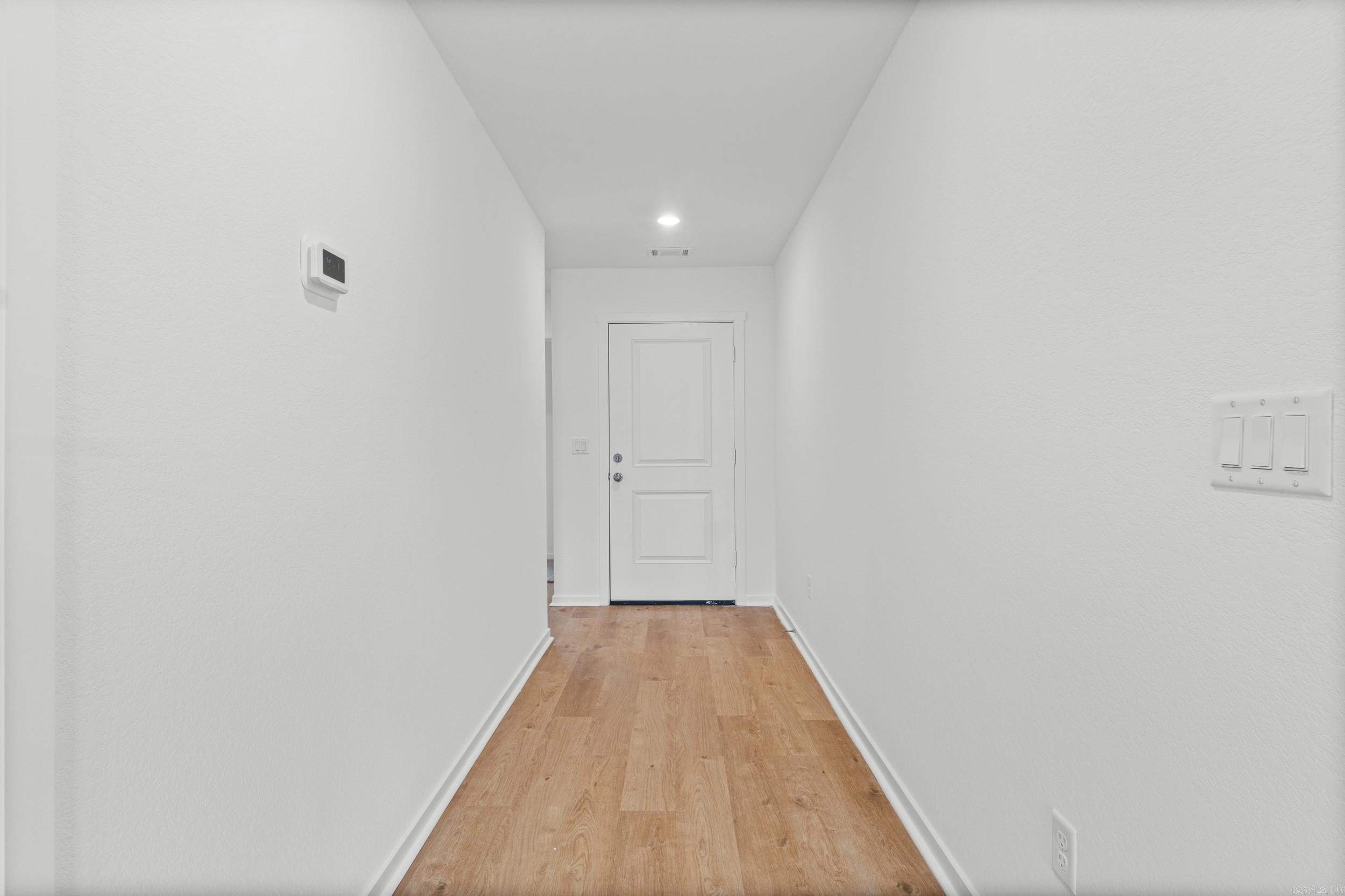 209 Flat Wood Avenue Property Photo 6