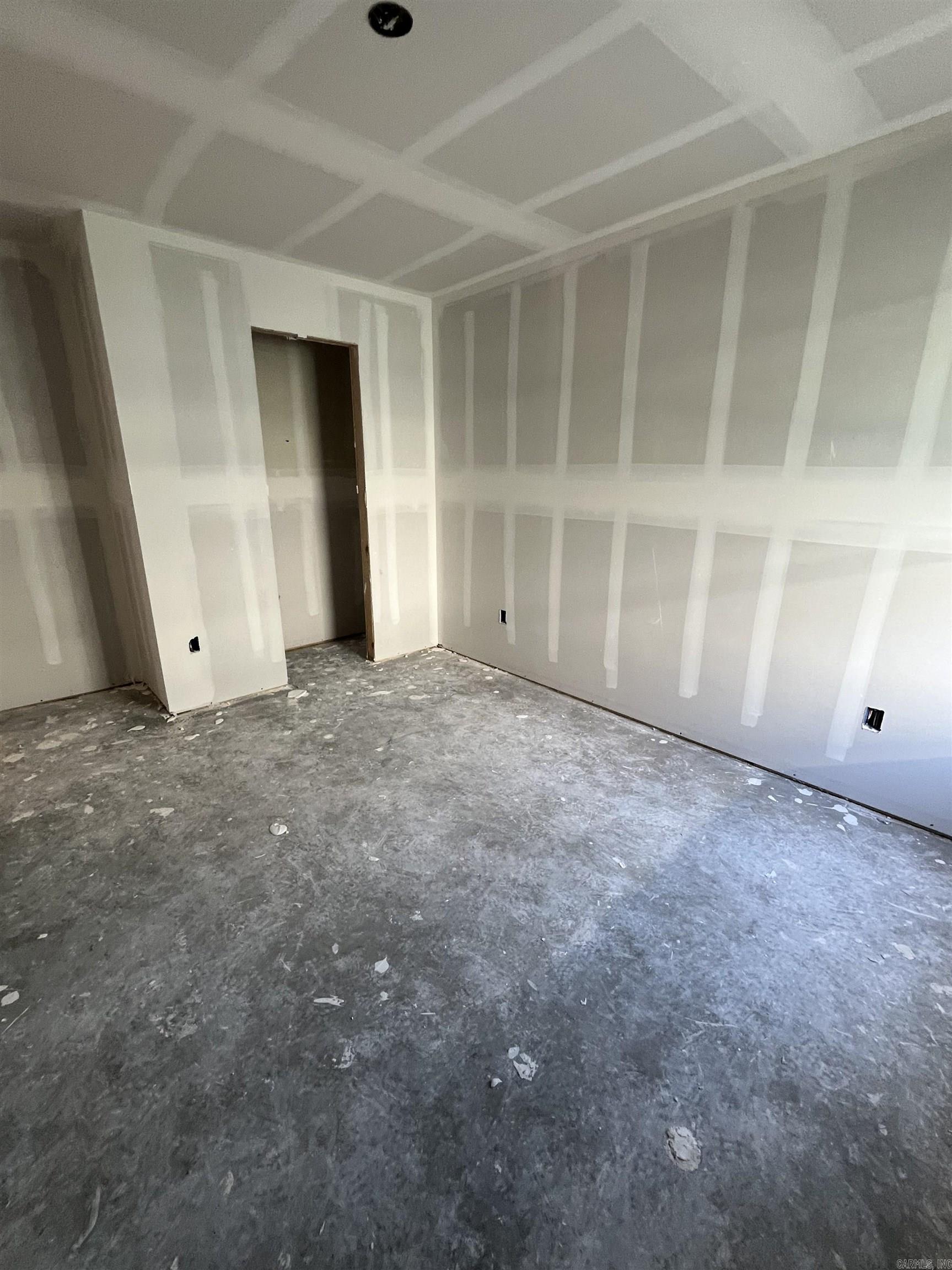 209 Flat Wood Avenue Property Photo 7