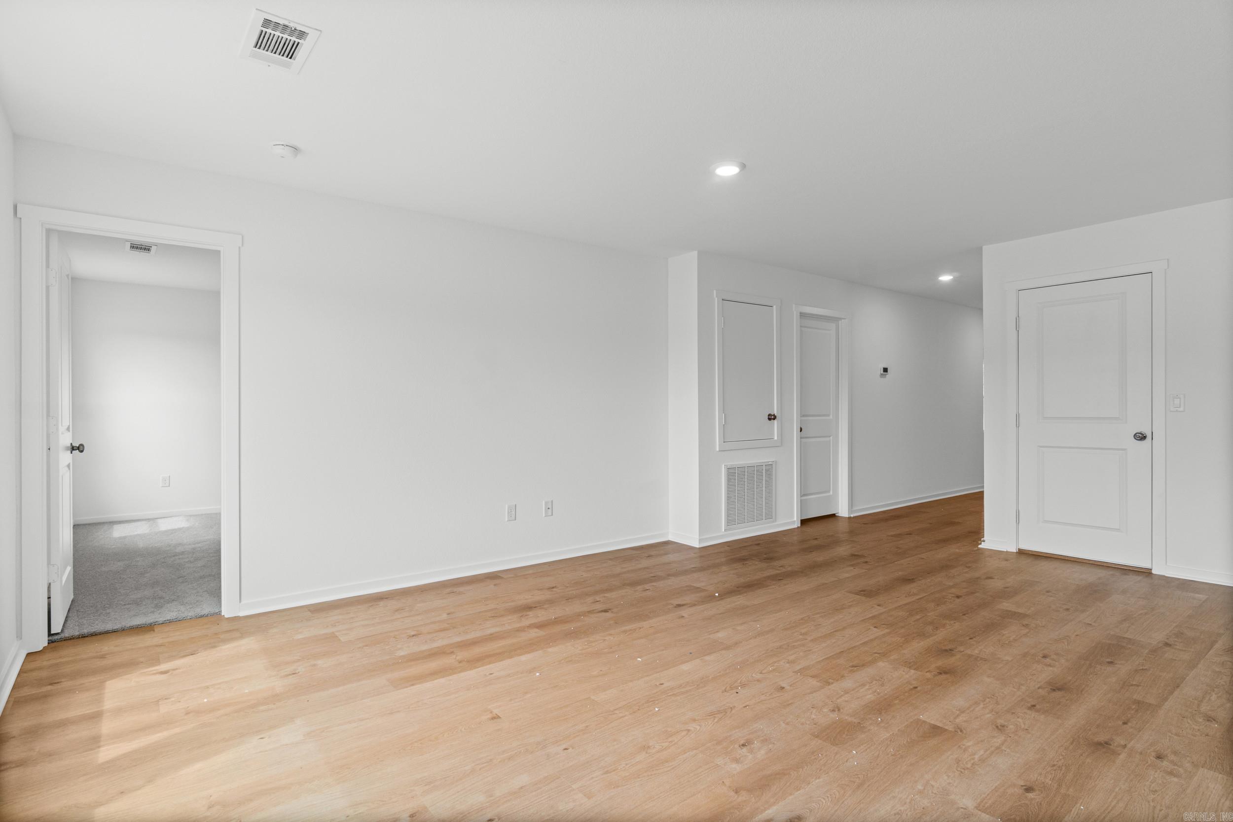 209 Flat Wood Avenue Property Photo 9
