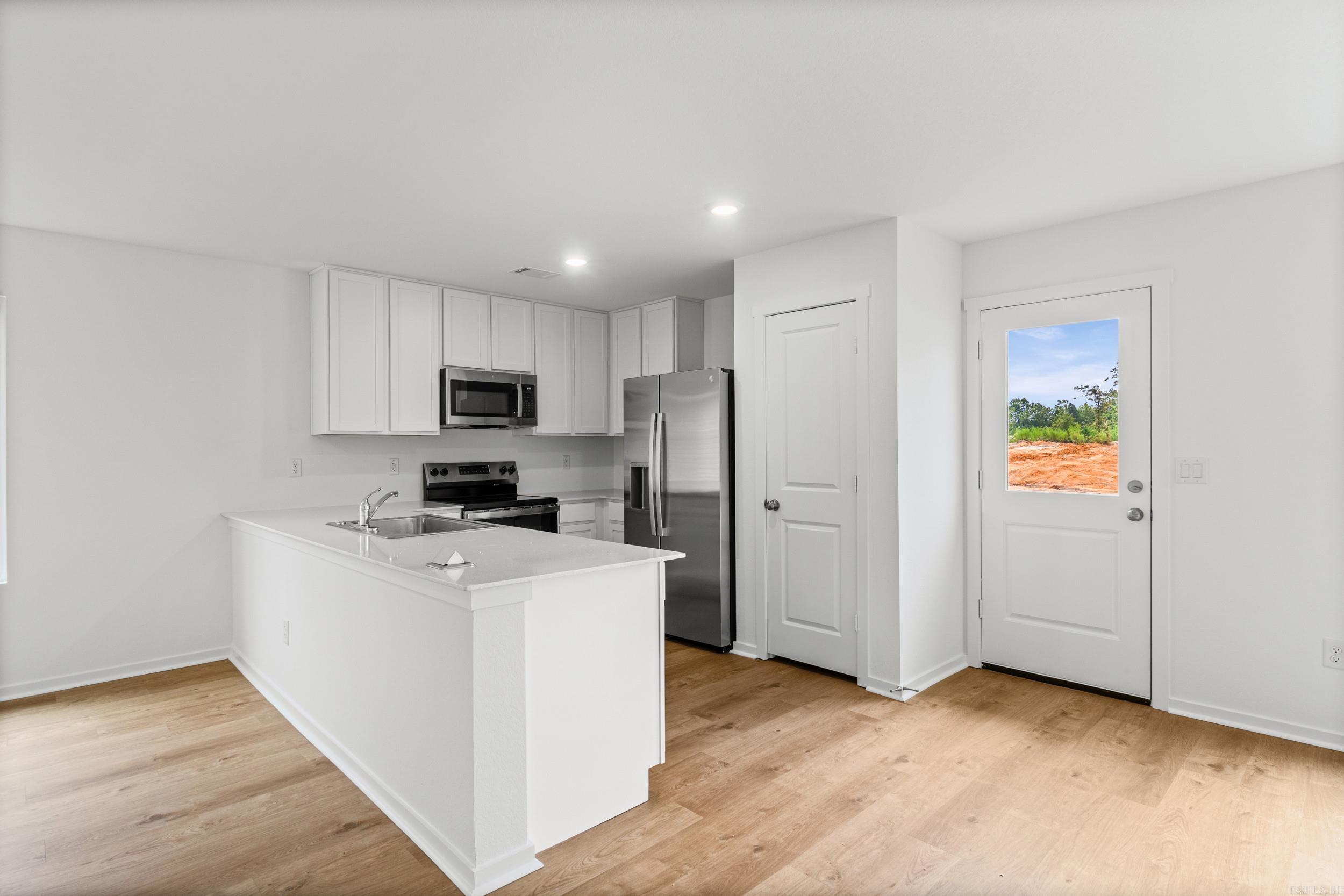 209 Flat Wood Avenue Property Photo 12