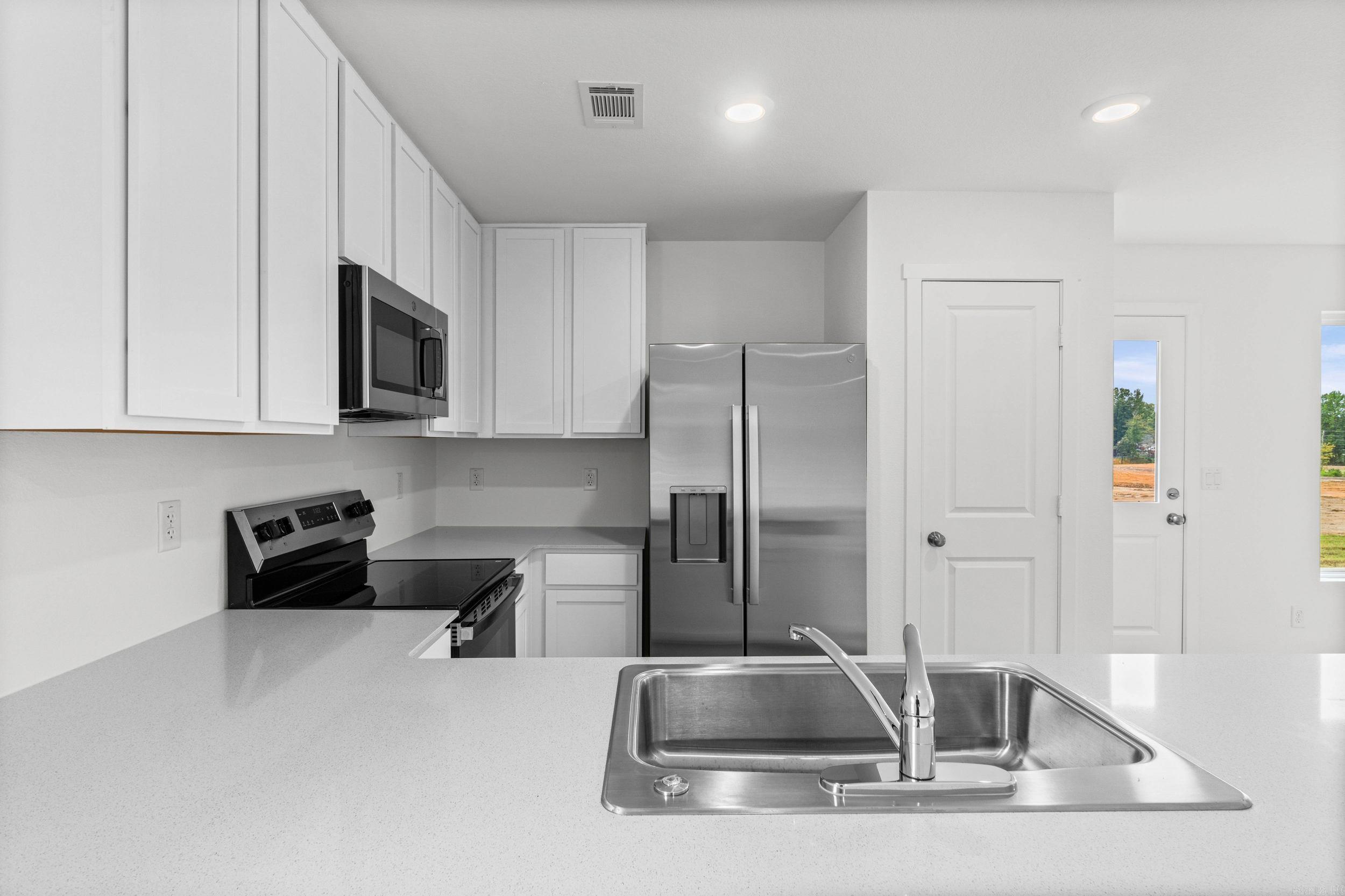 209 Flat Wood Avenue Property Photo 13