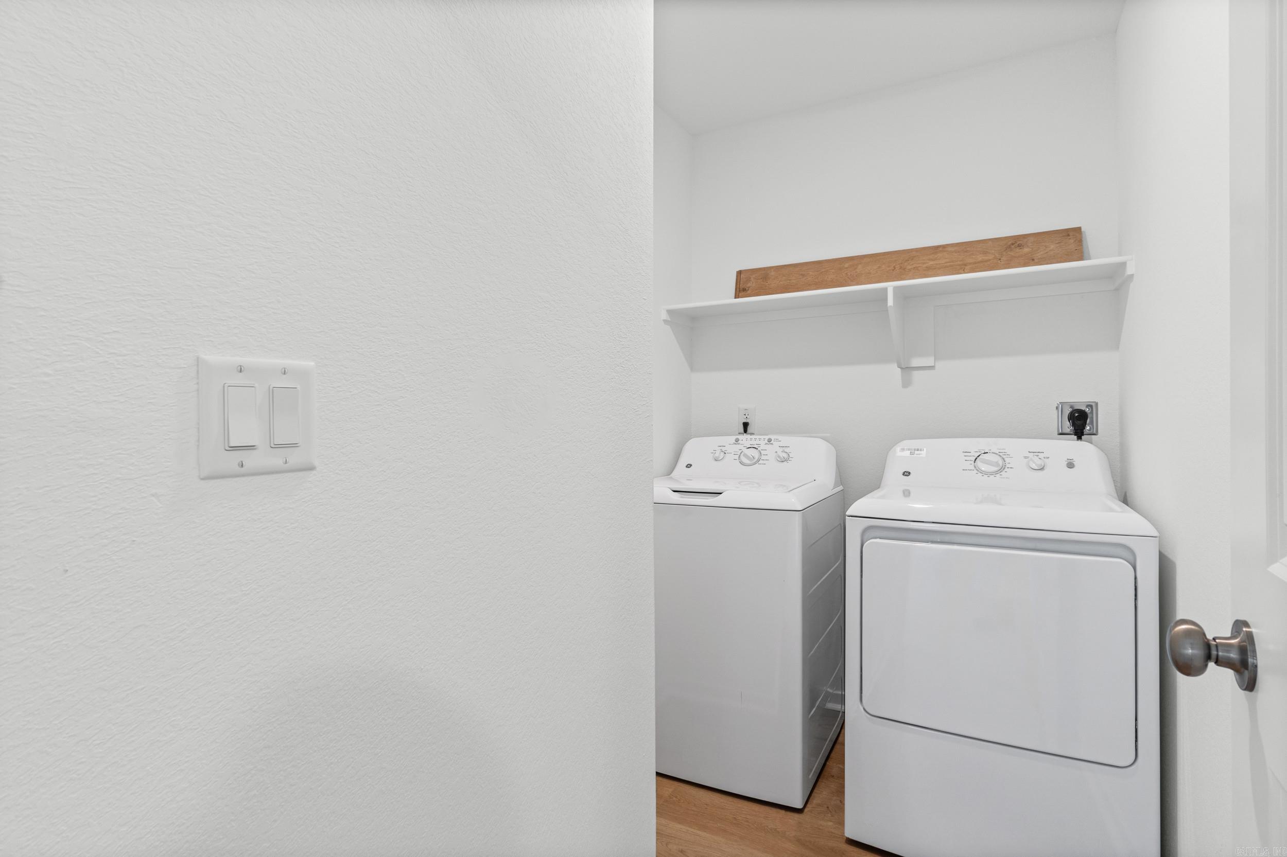 209 Flat Wood Avenue Property Photo 27