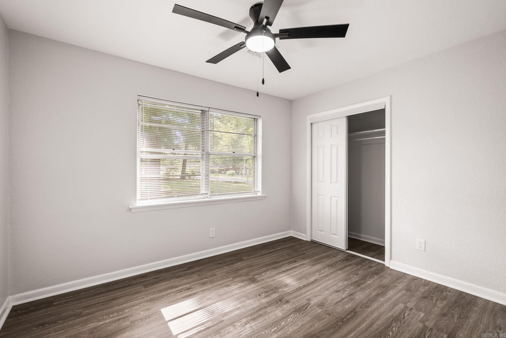 10017 Chicot Road Property Photo 39