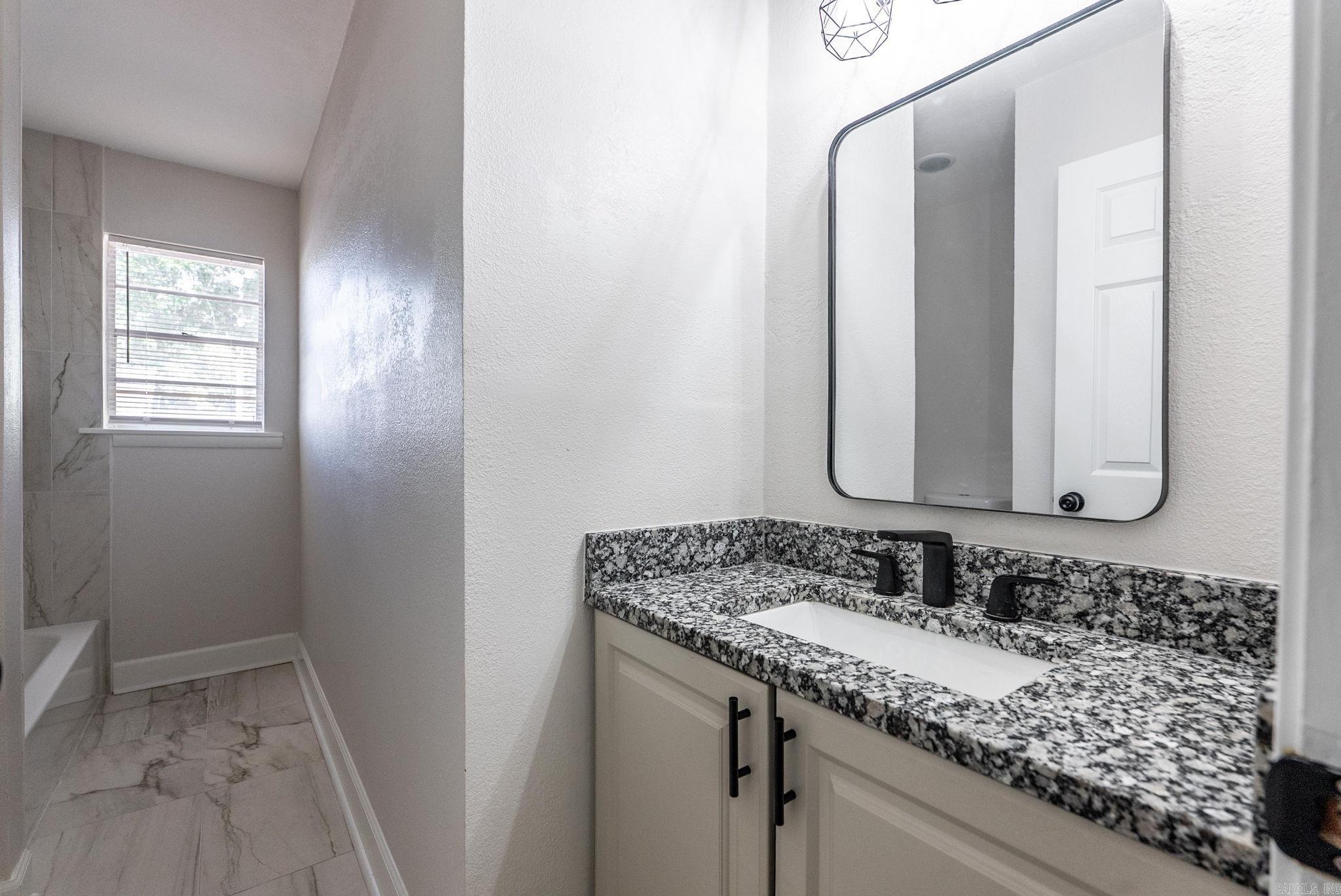 10017 Chicot Road Property Photo 41