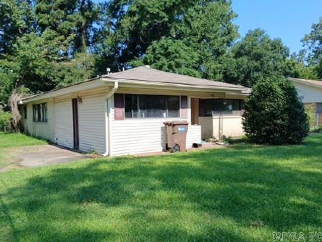 1132 Wallace Street Property Photo 2
