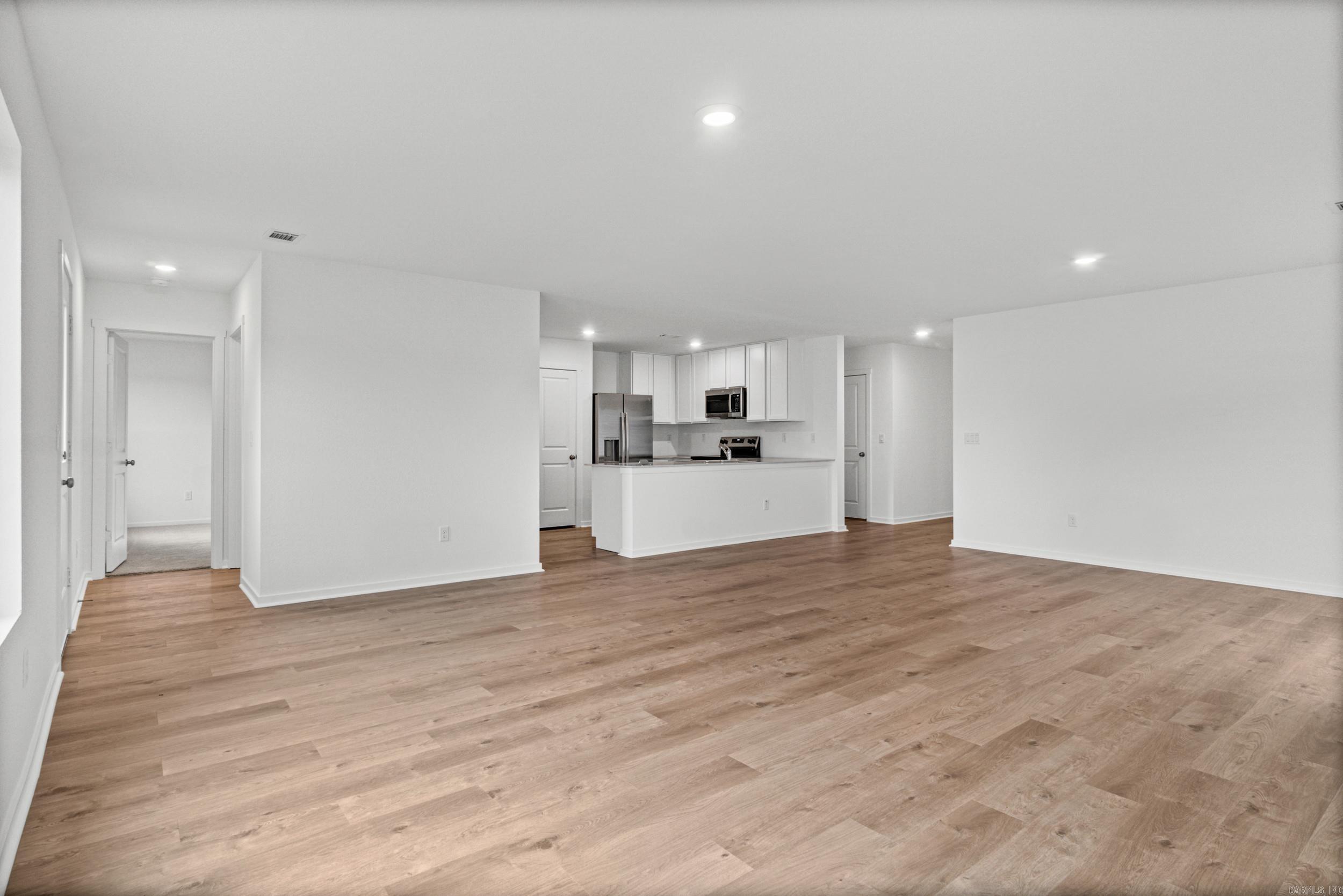 205 Flat Wood Avenue Property Photo 8