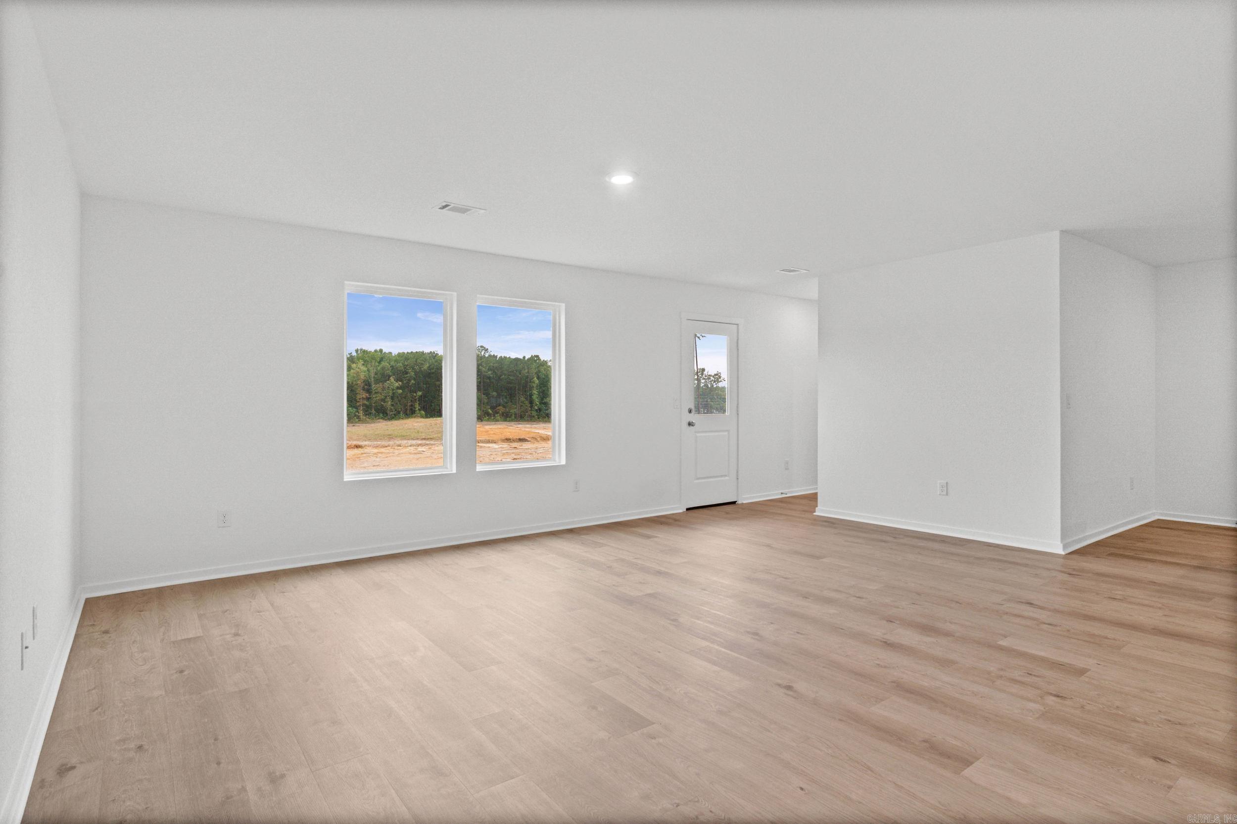 205 Flat Wood Avenue Property Photo 9