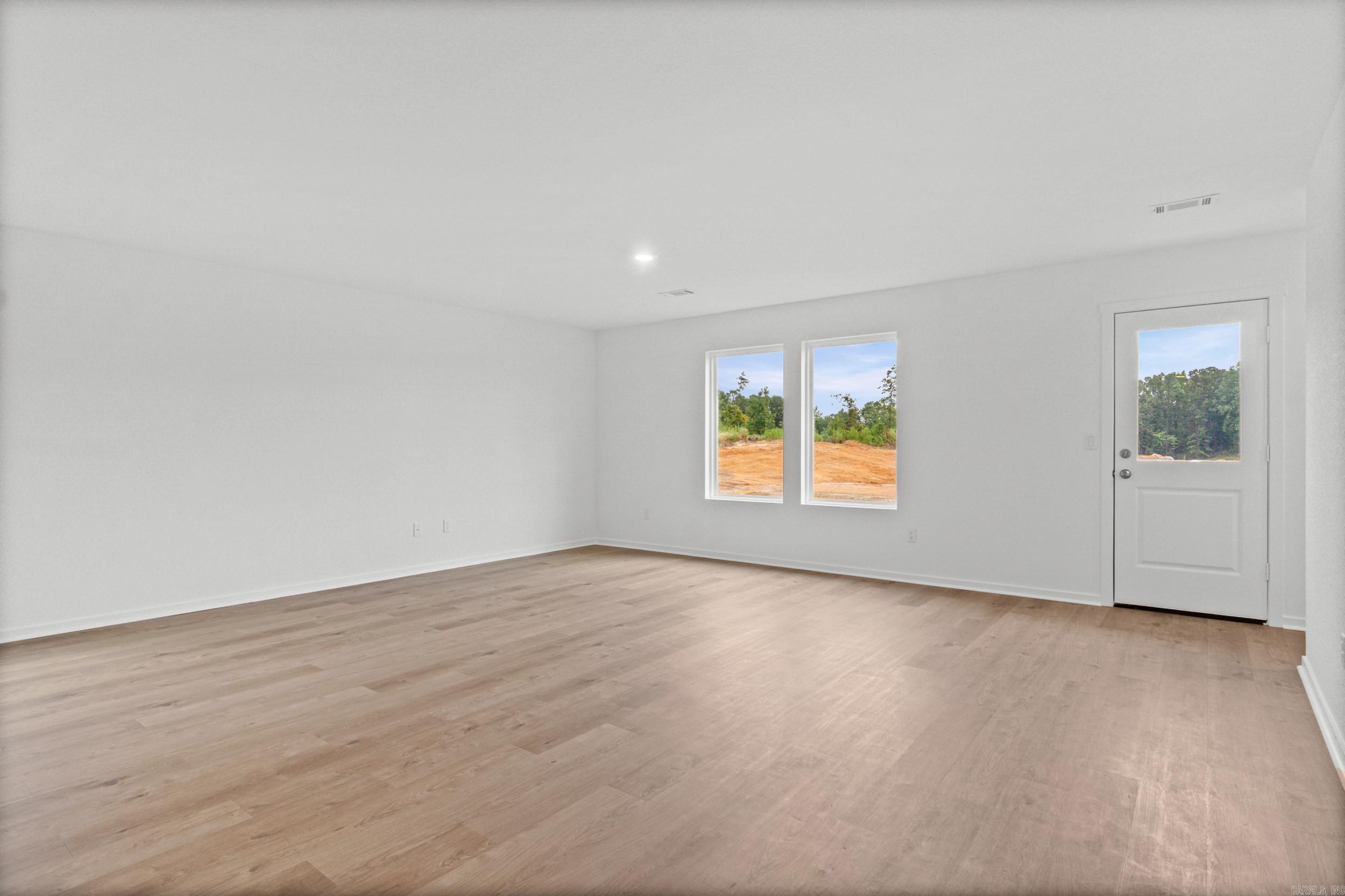 205 Flat Wood Avenue Property Photo 10
