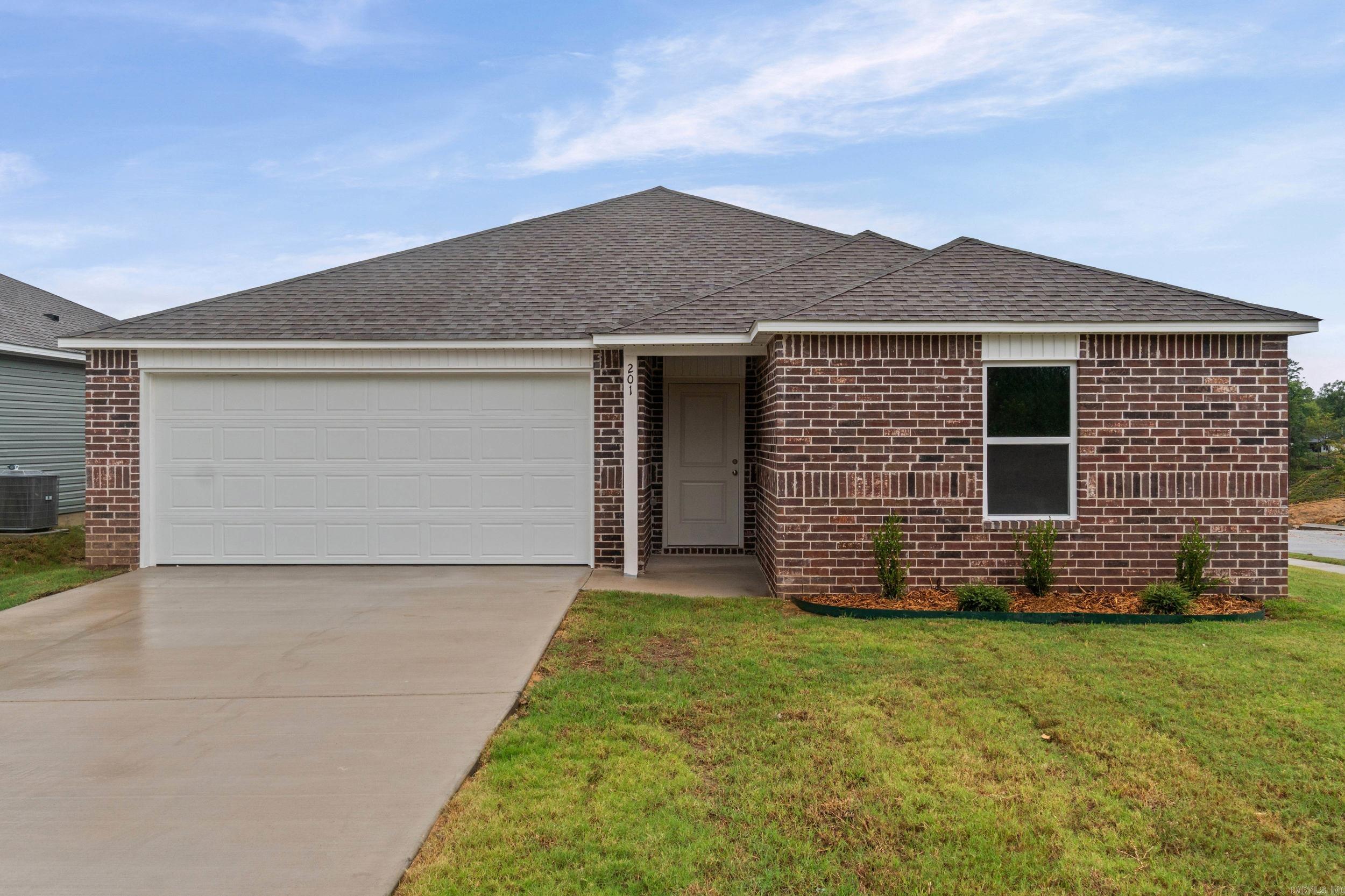 201 Flat Wood Avenue Property Photo 1