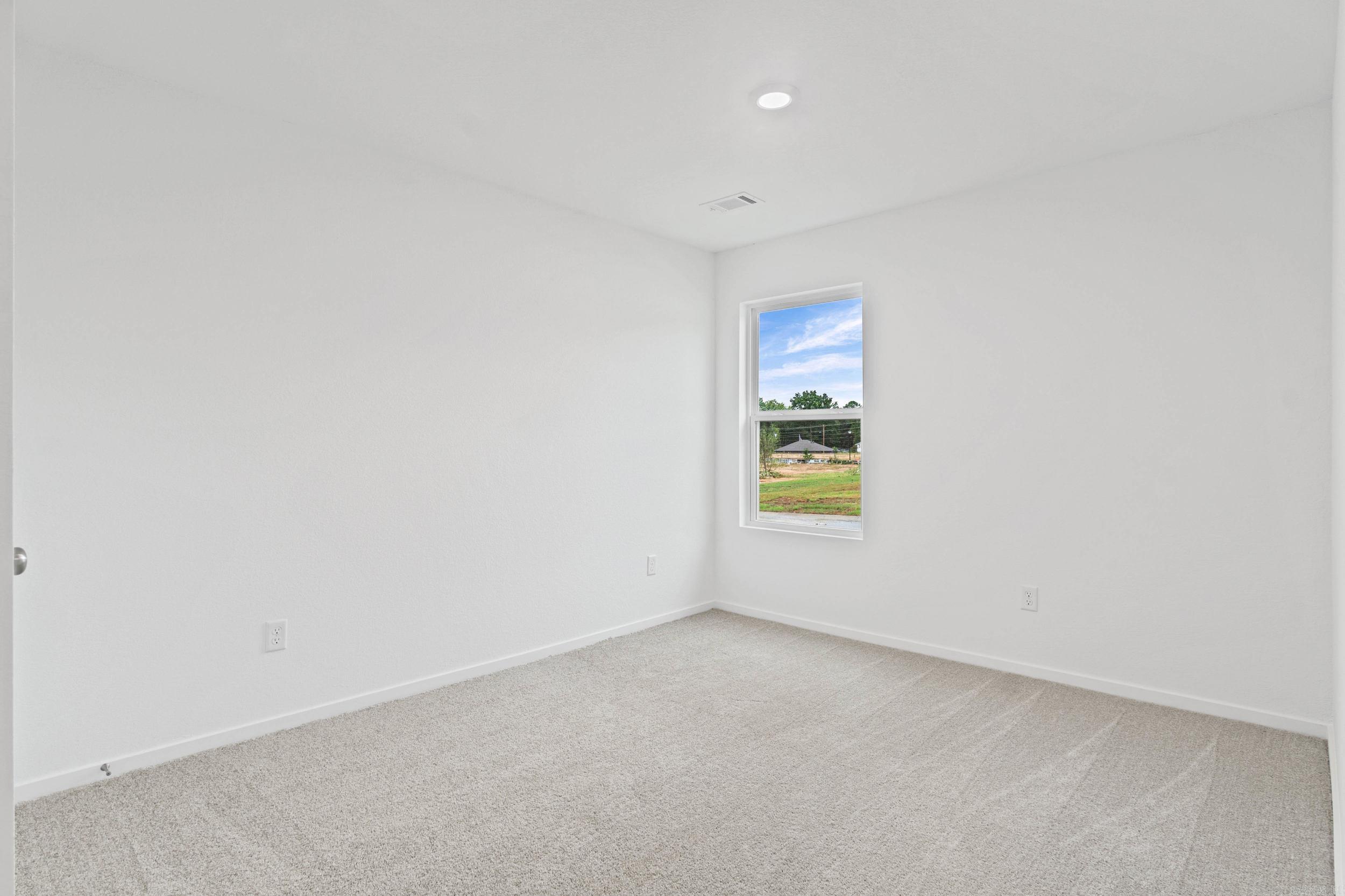 201 Flat Wood Avenue Property Photo 23
