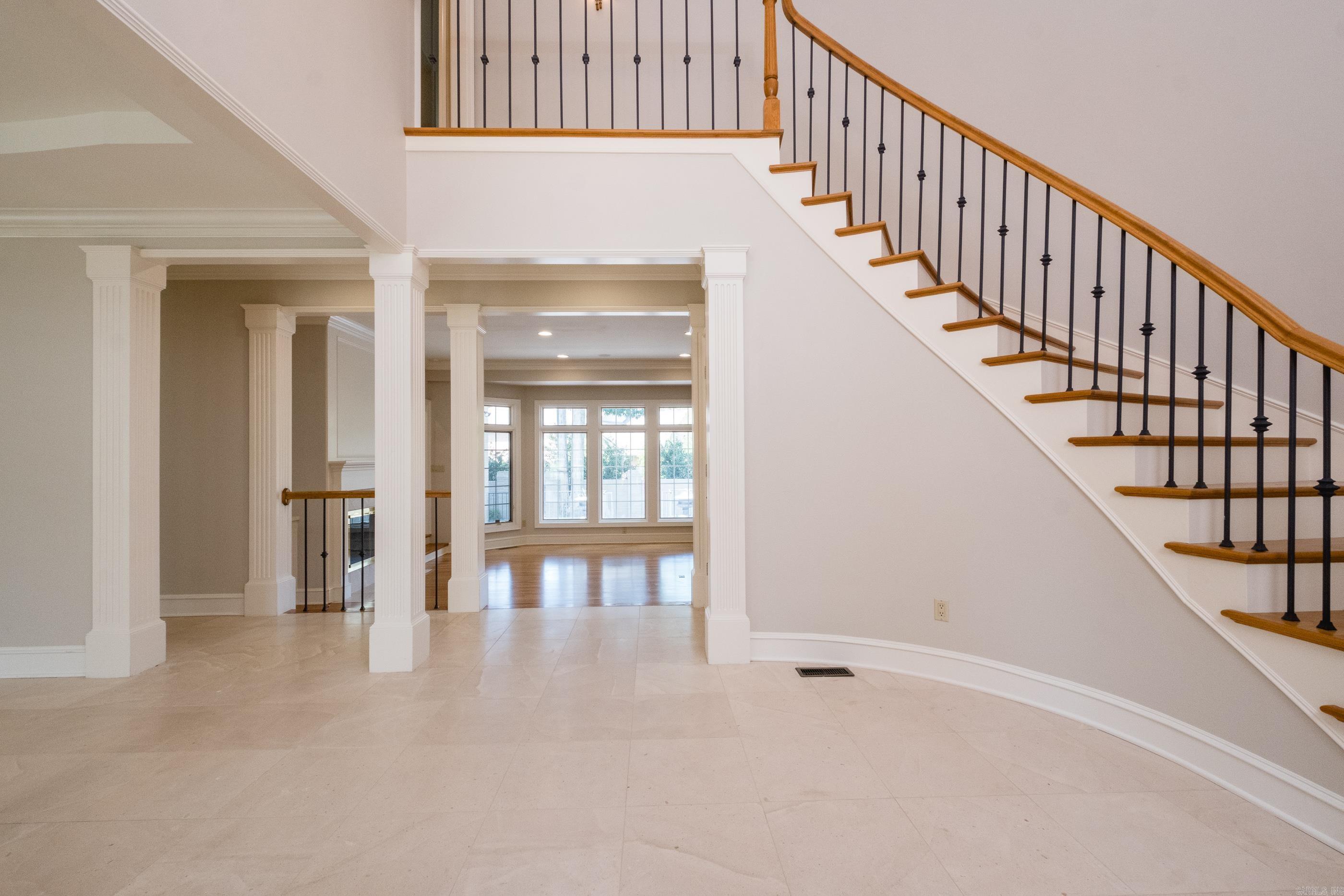 18 Hickory Creek Drive Property Photo 8