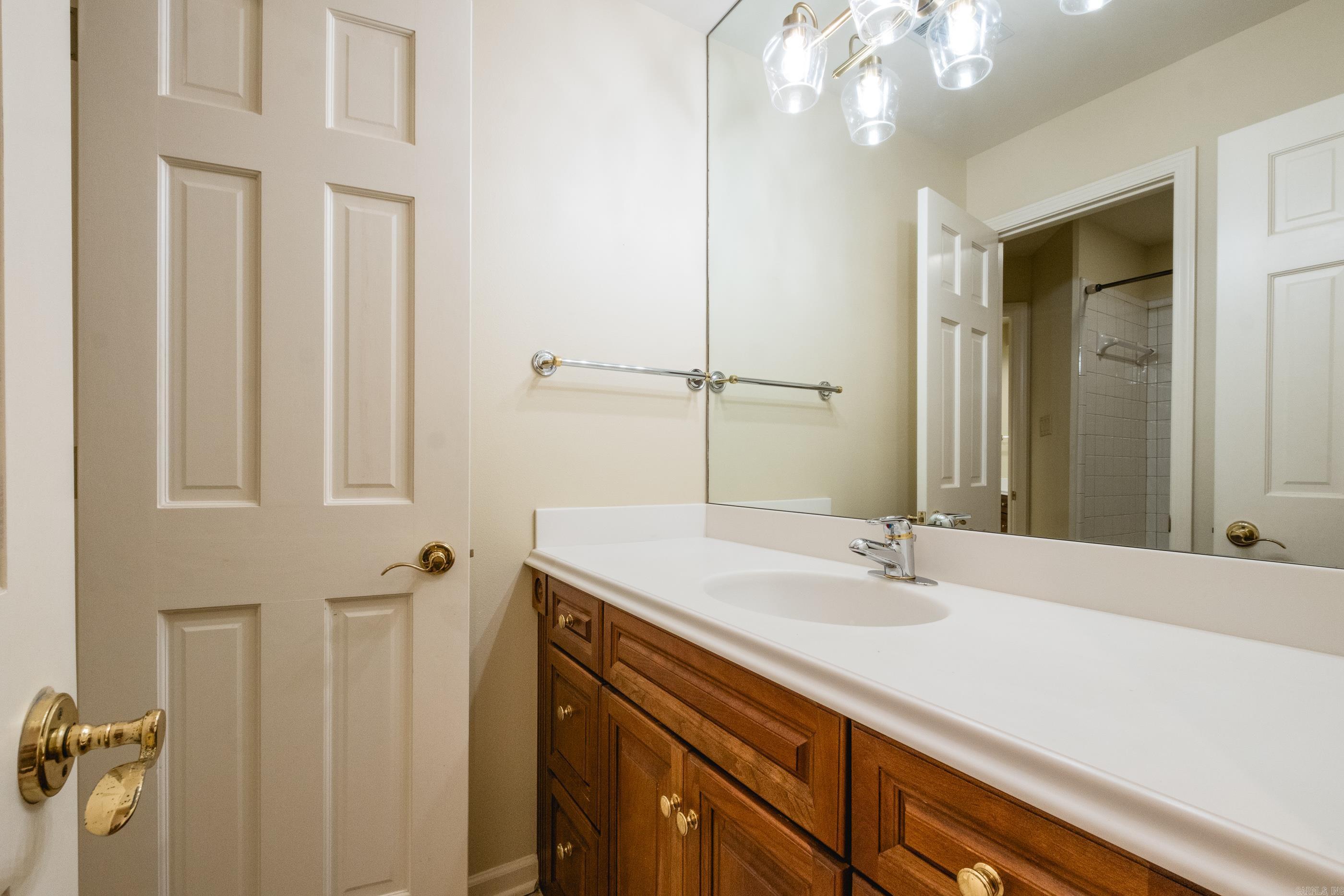 18 Hickory Creek Drive Property Photo 43