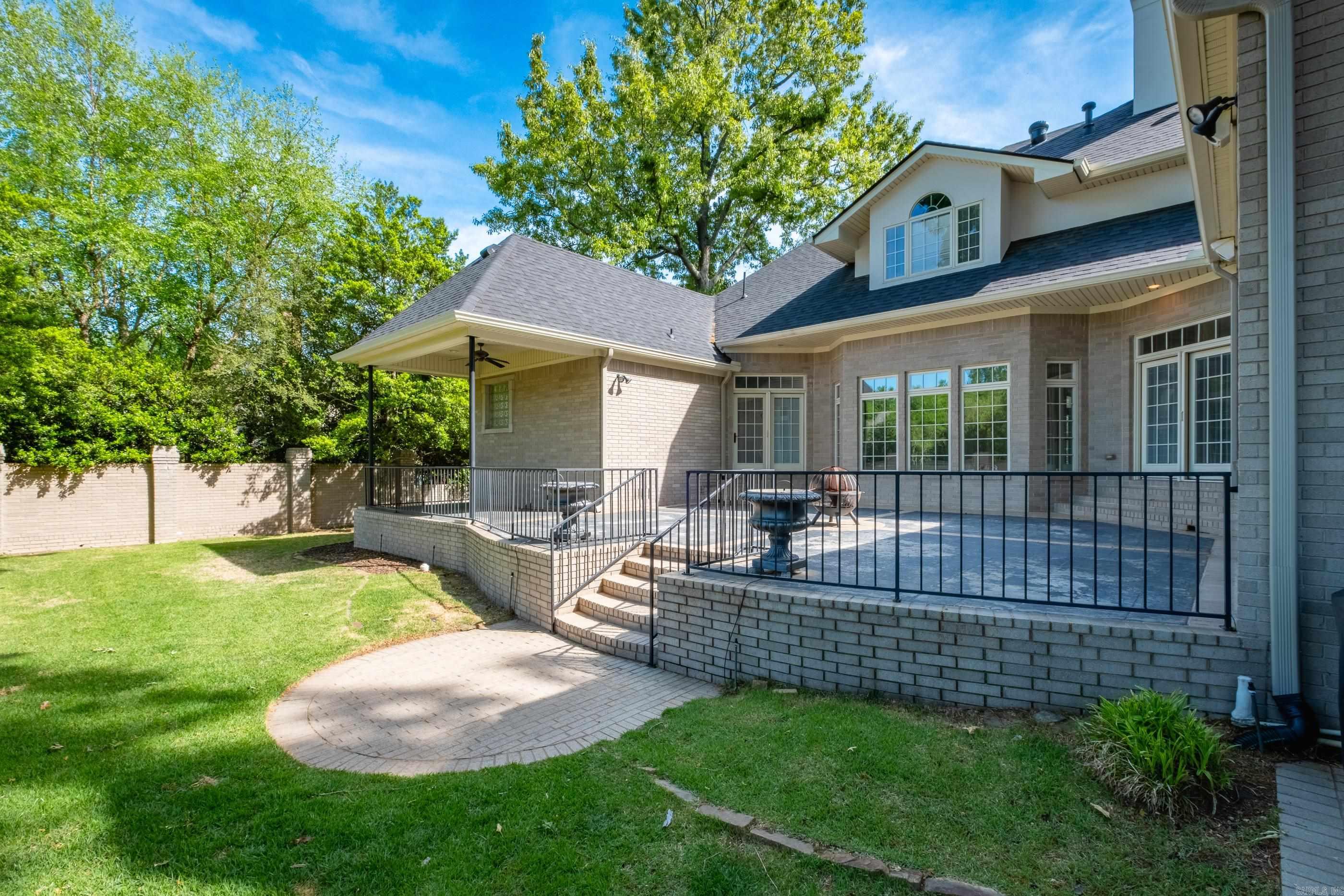 18 Hickory Creek Drive Property Photo 46