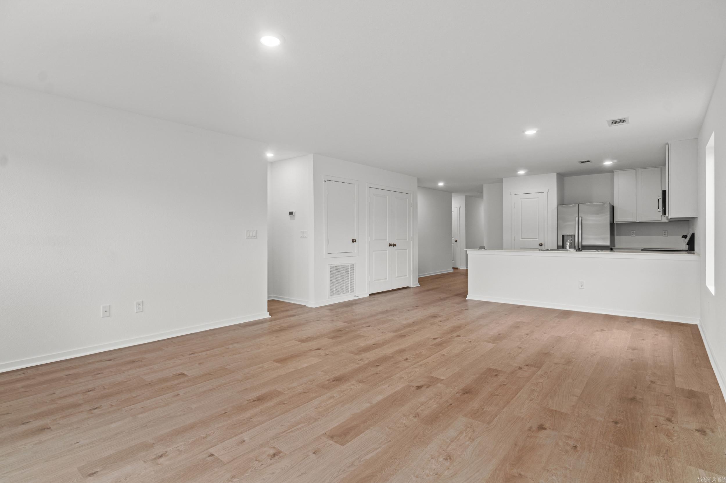 141 Flat Wood Avenue Property Photo 7