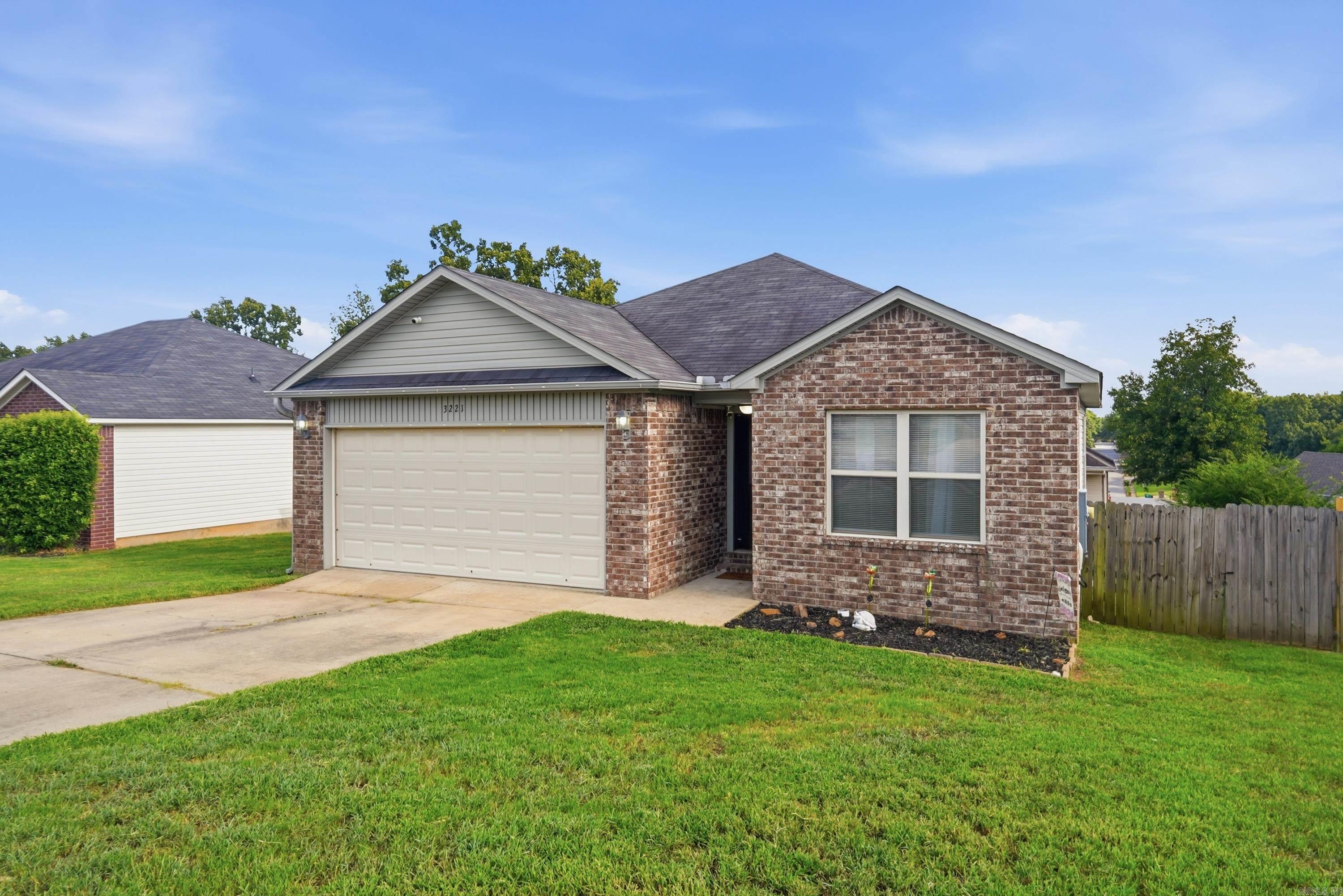 3221 Miracle Heights Cove Property Photo 3