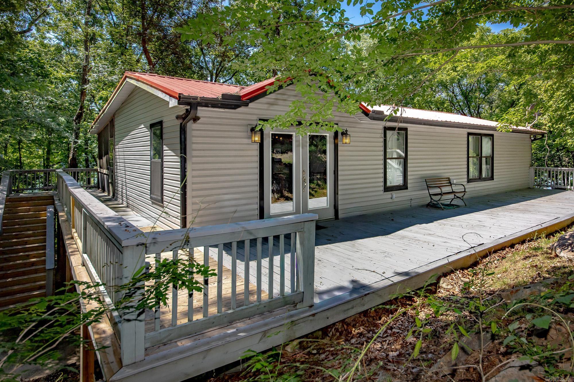 348 Weldon Road Property Photo 2