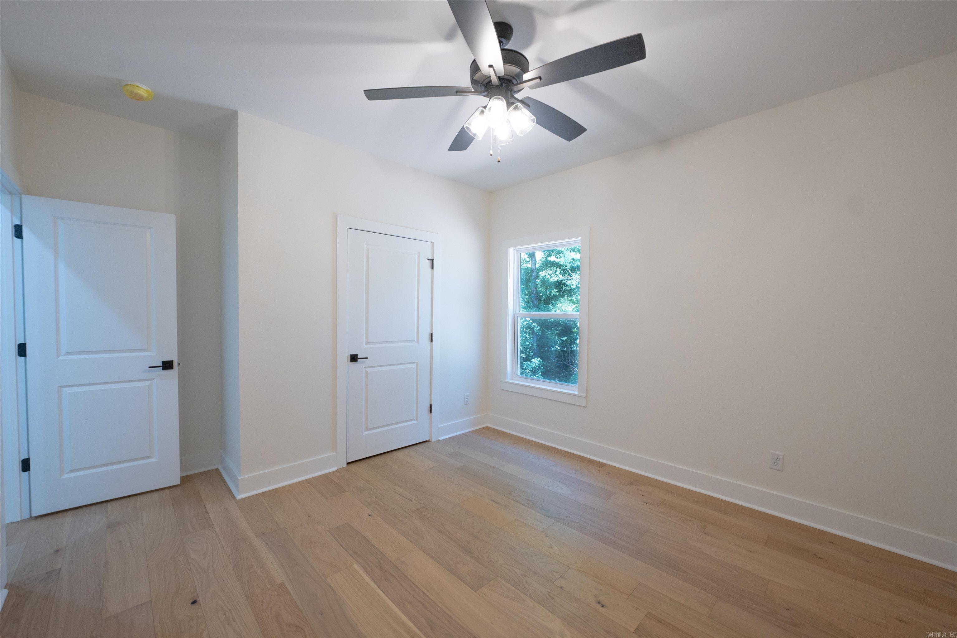 1042 Skyline Dr Property Photo 19