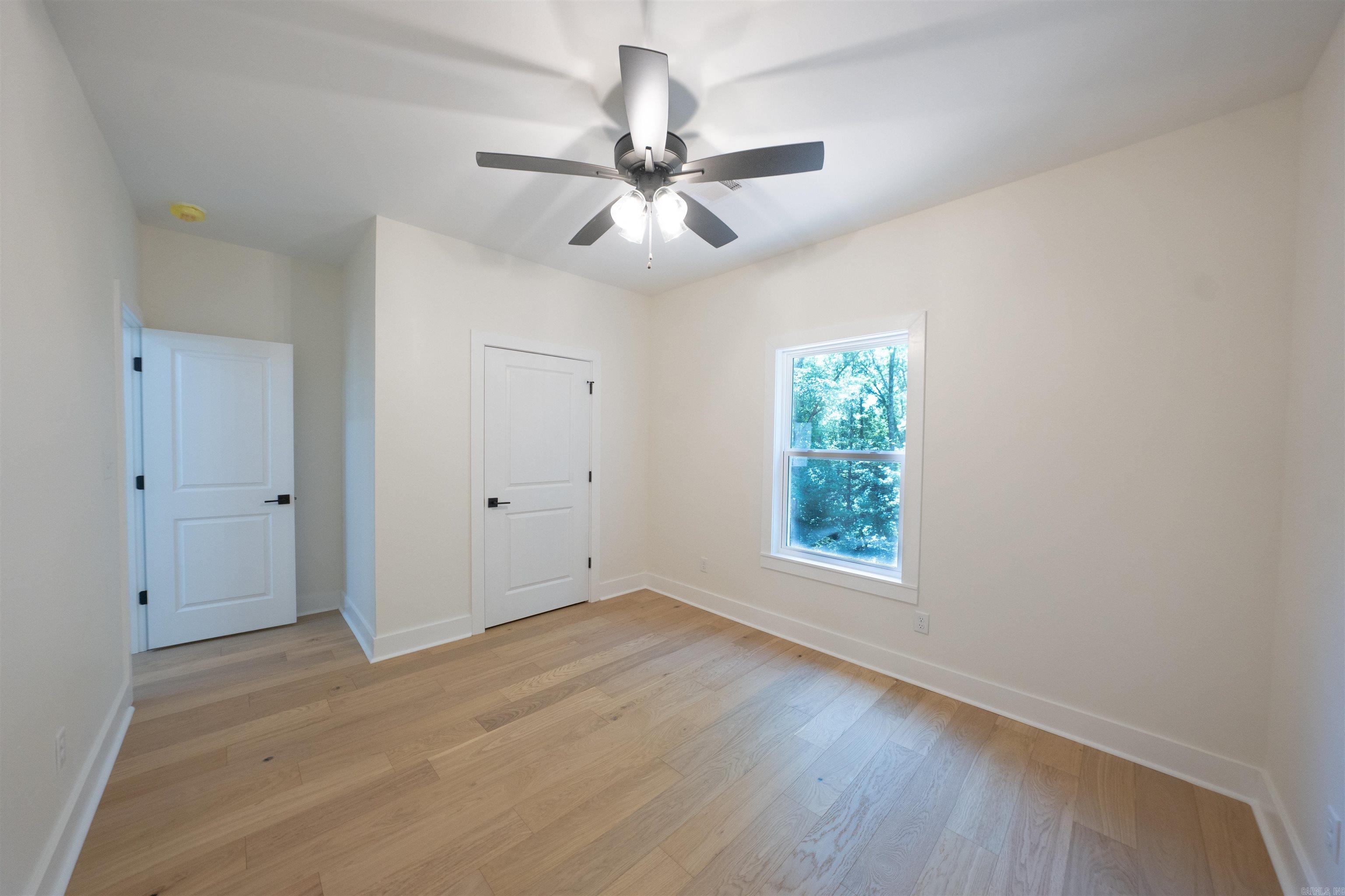 1042 Skyline Dr Property Photo 25