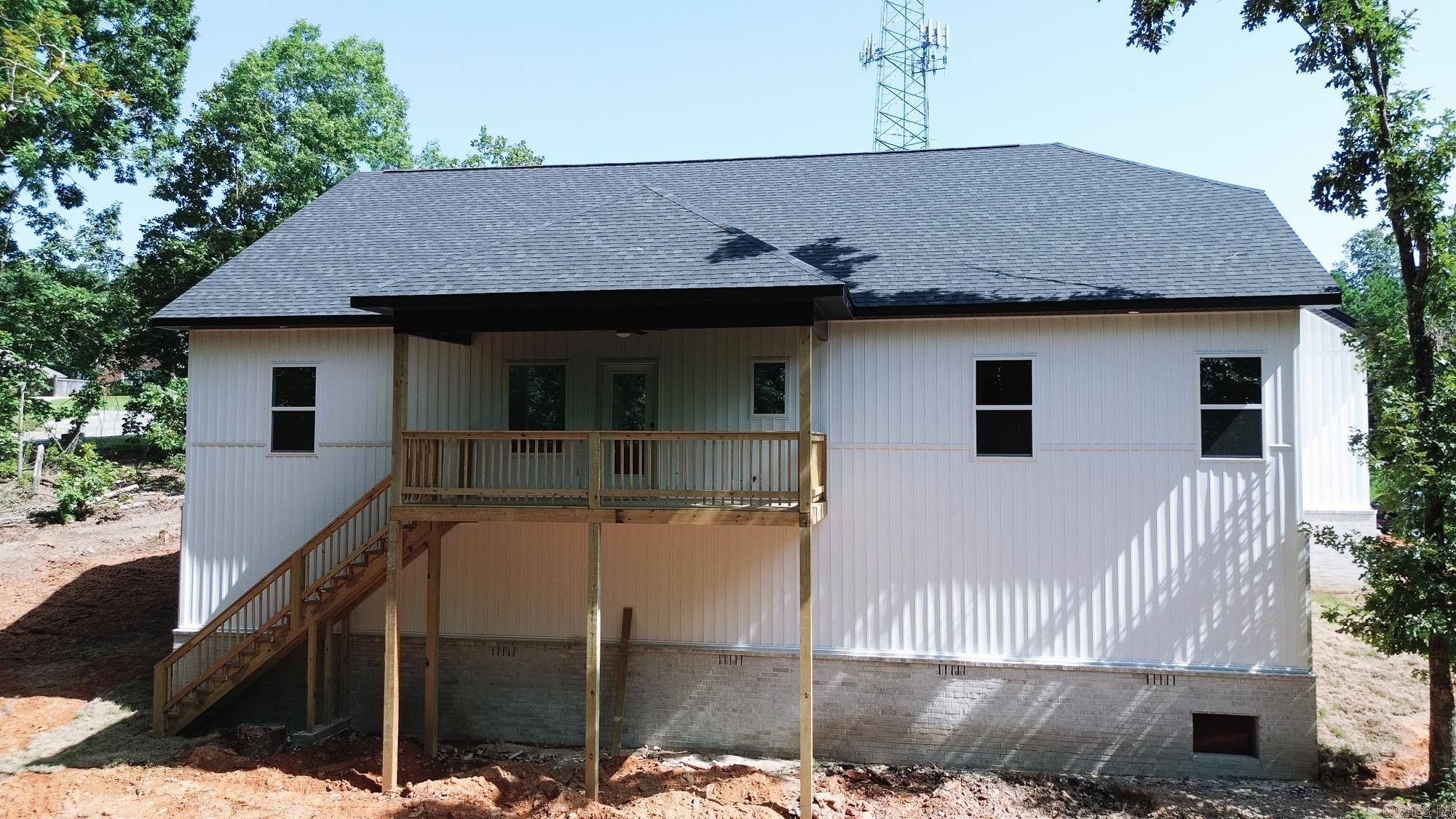 1042 Skyline Dr Property Photo 40