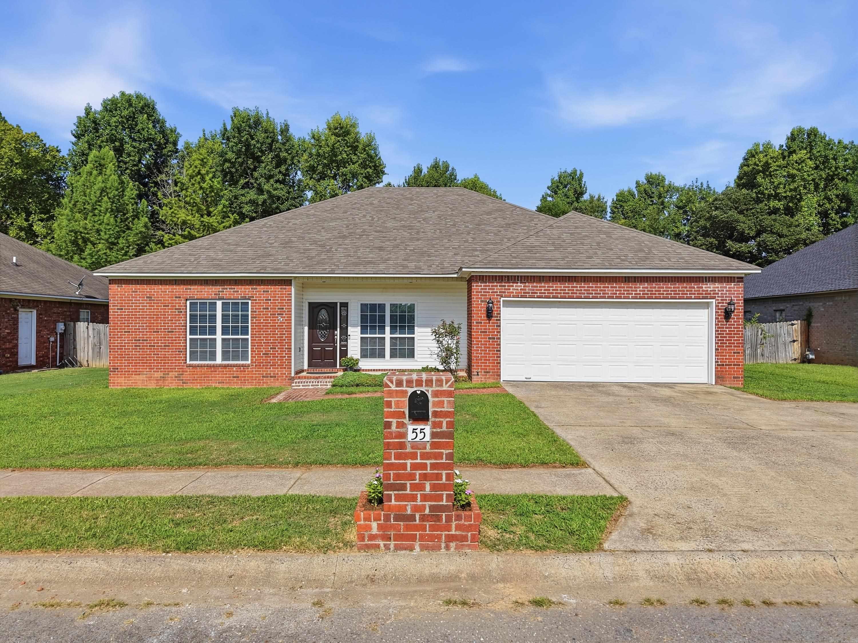 55 Waterloo Loop Property Photo 3
