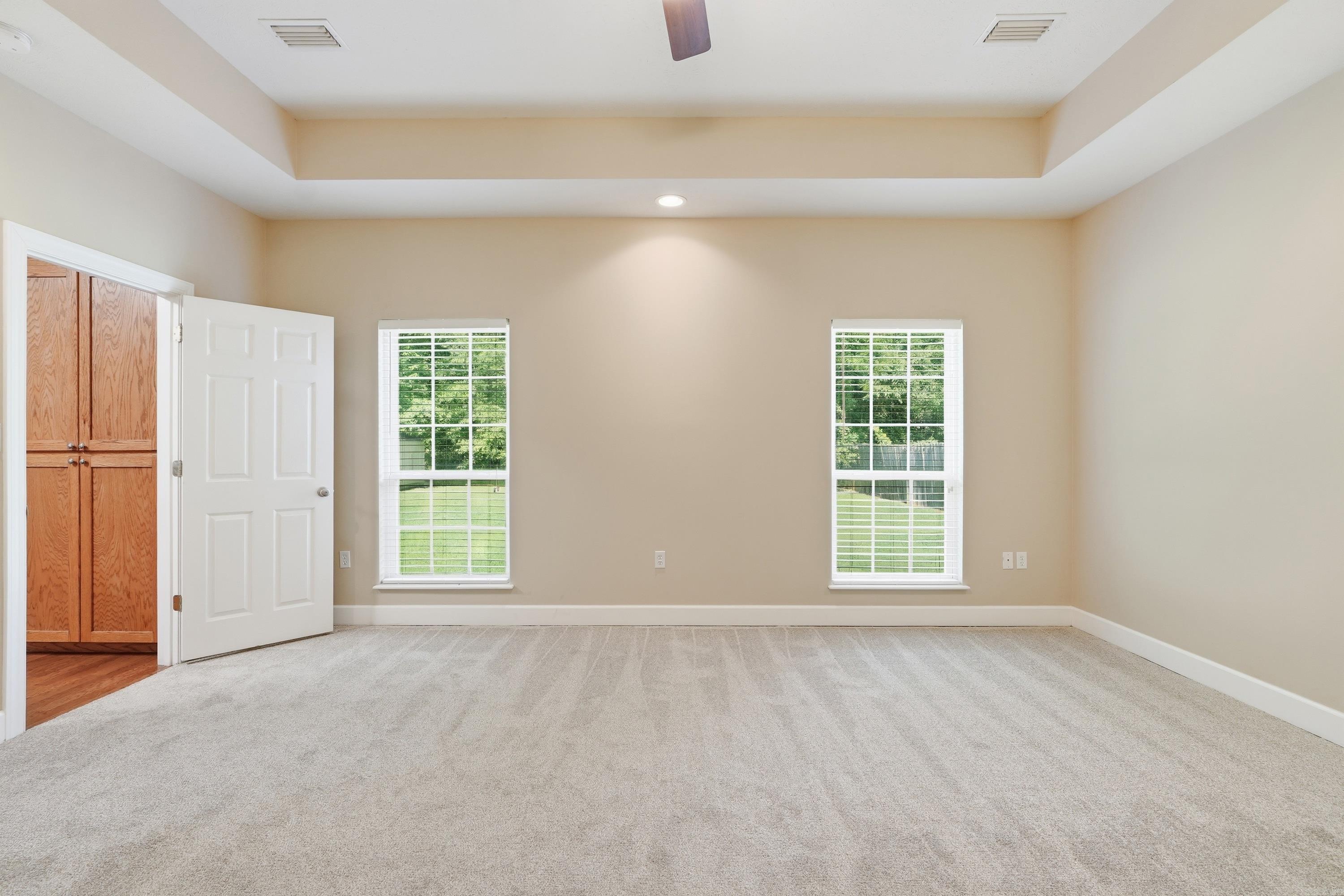55 Waterloo Loop Property Photo 18