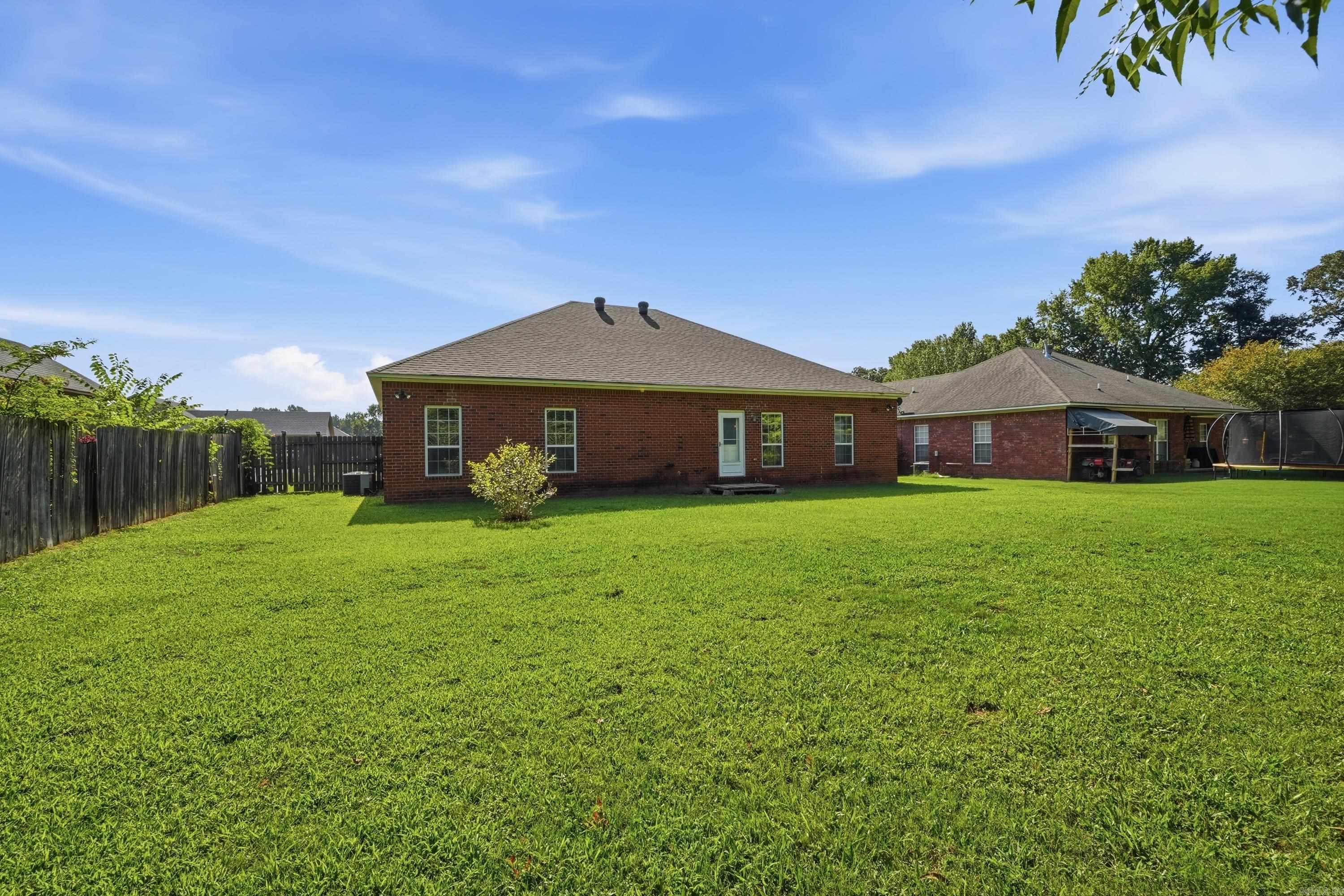 55 Waterloo Loop Property Photo 33