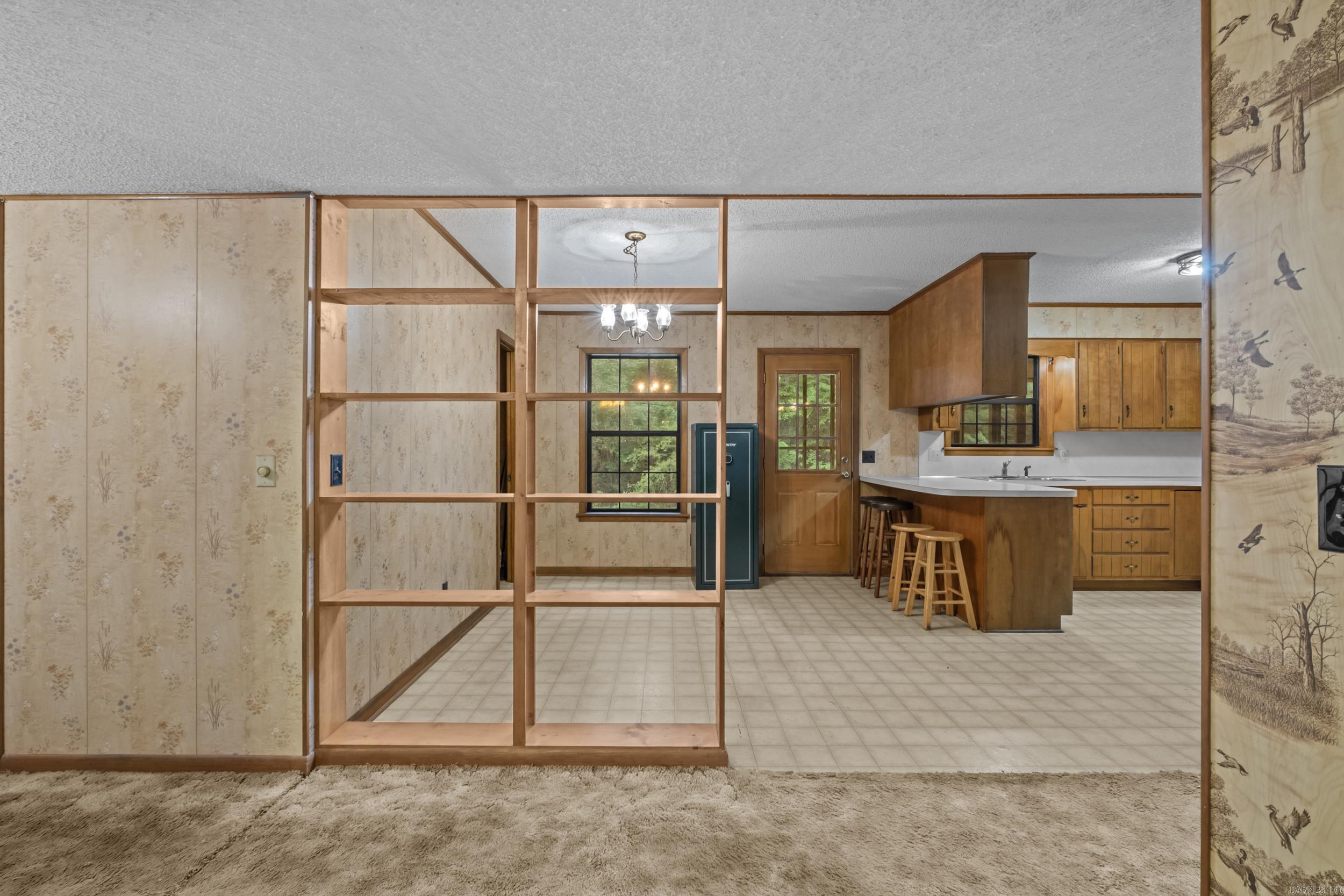 596 Highway 367 Property Photo 9