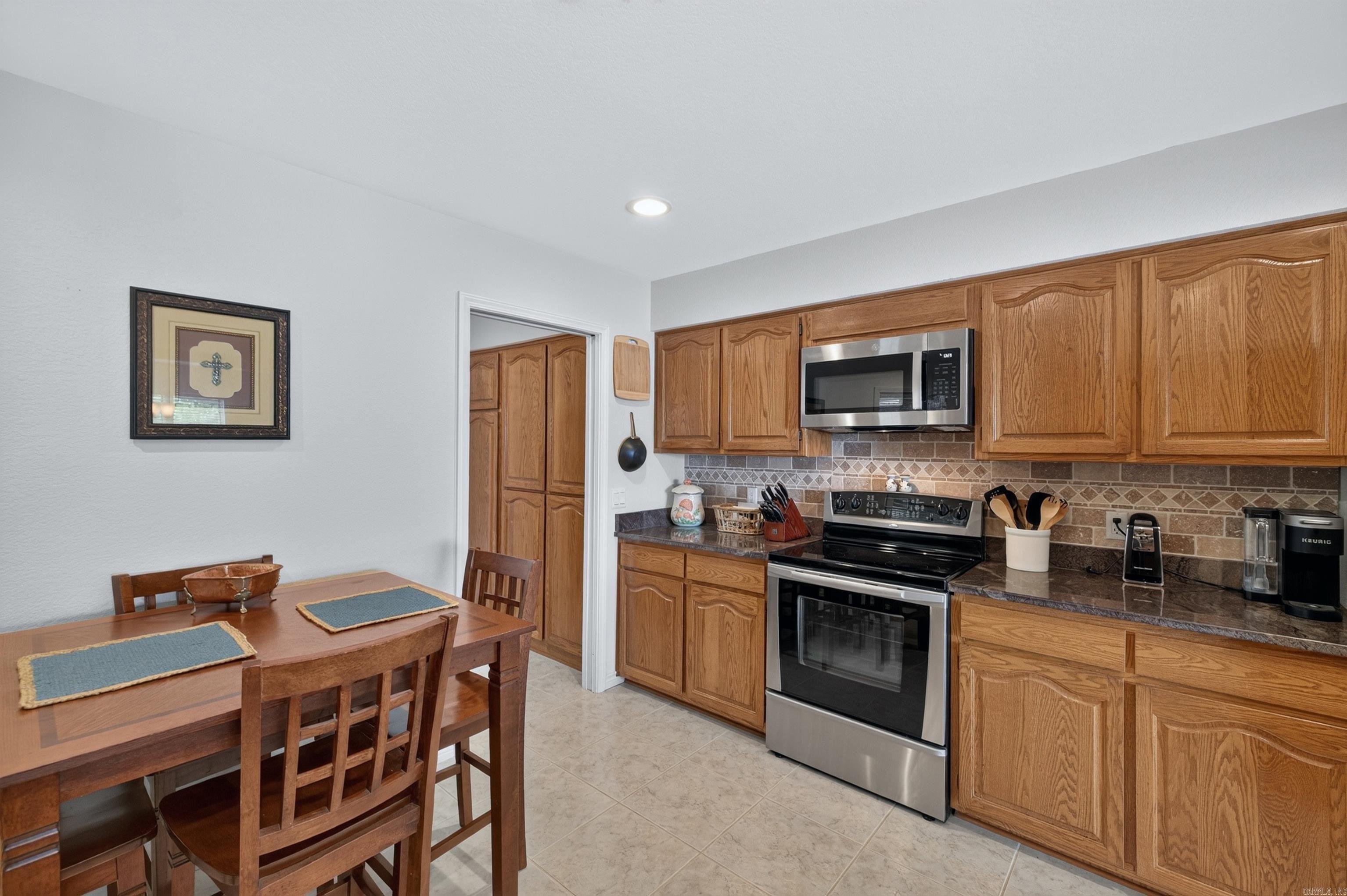 19 Guindola Way Property Photo 16