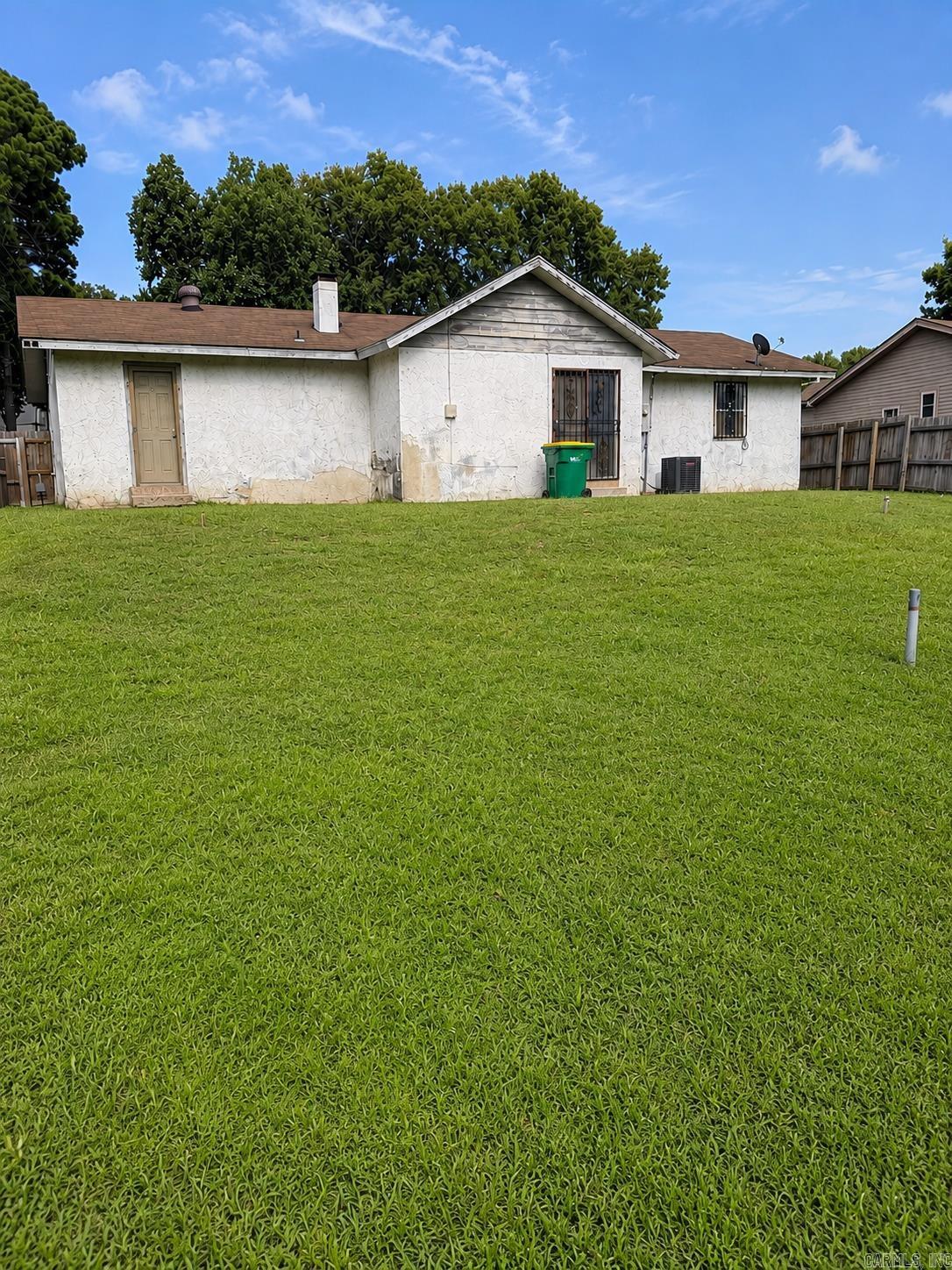 9802 Dobby Drive Property Photo 12