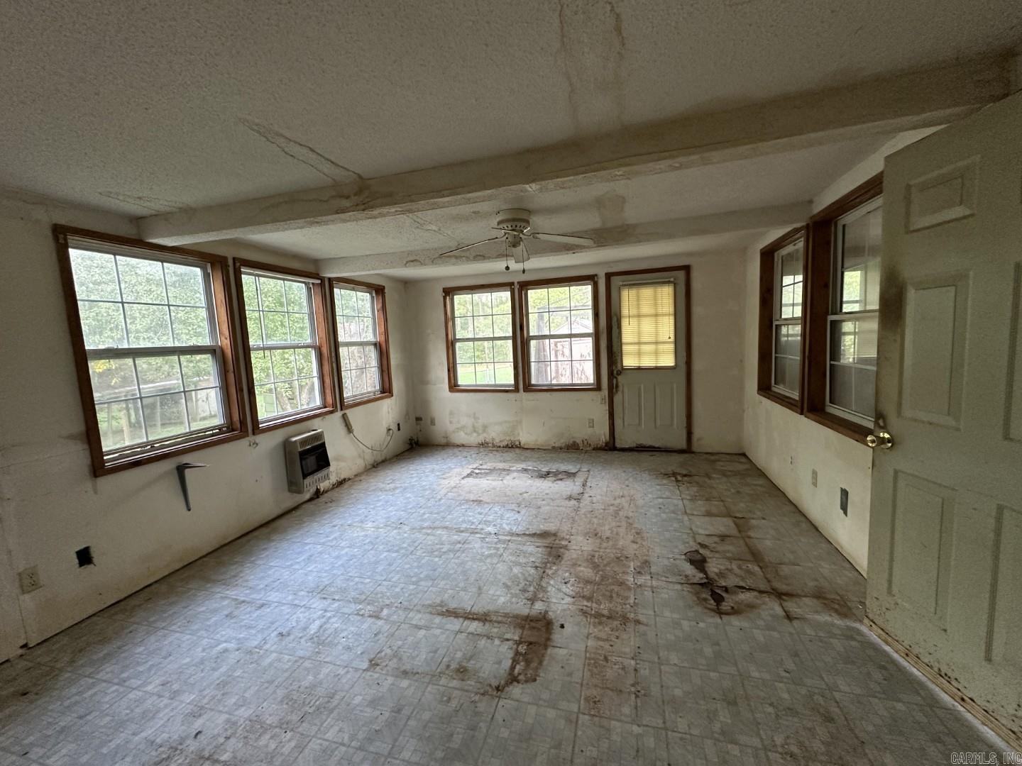 10 Madolyn Drive Property Photo 3