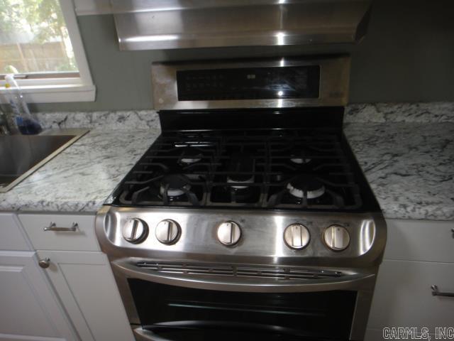 116 Newell Road Property Photo 18