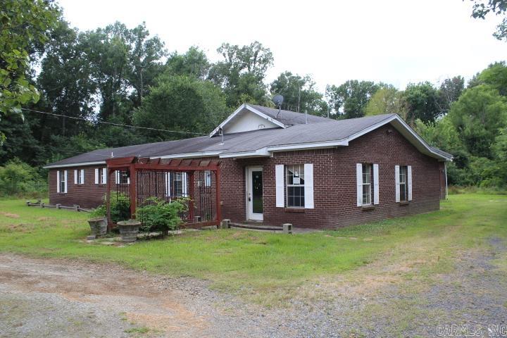 844 Sherman Hills Road Property Photo 1