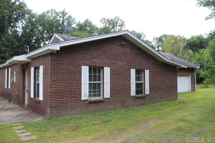 844 Sherman Hills Road Property Photo 4