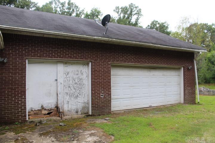 844 Sherman Hills Road Property Photo 5