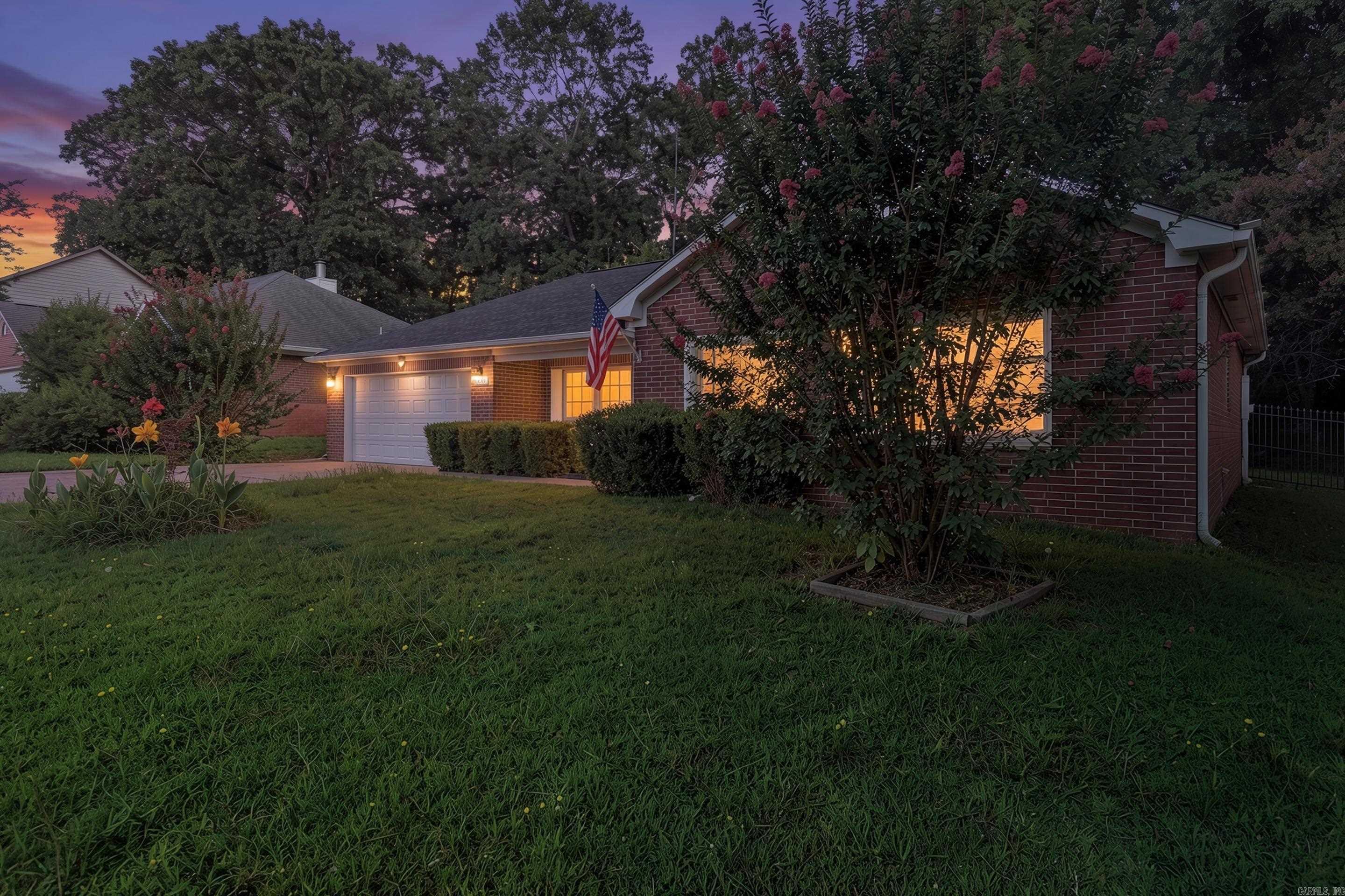 2611 Henson Pl Property Photo 3