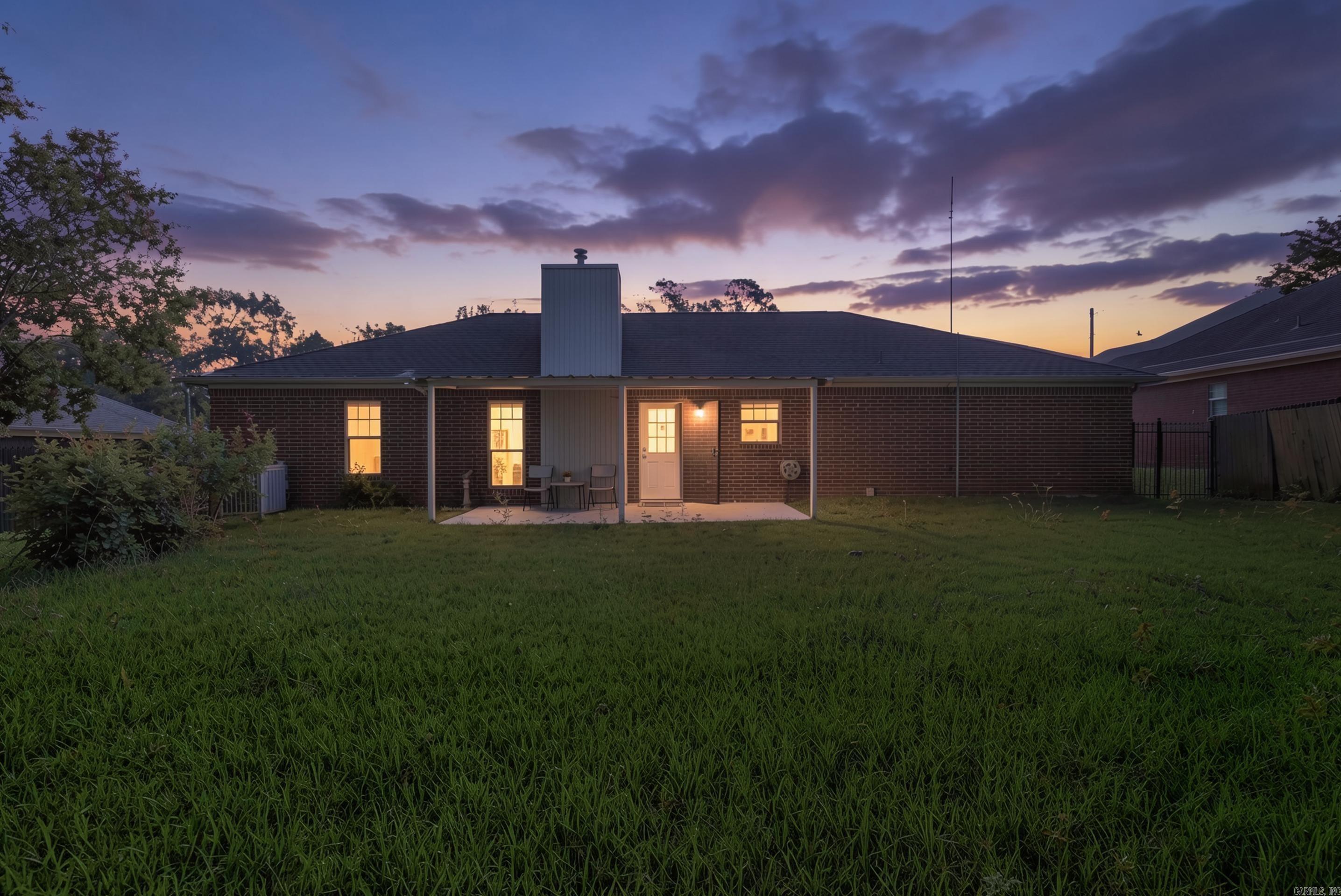 2611 Henson Pl Property Photo 5