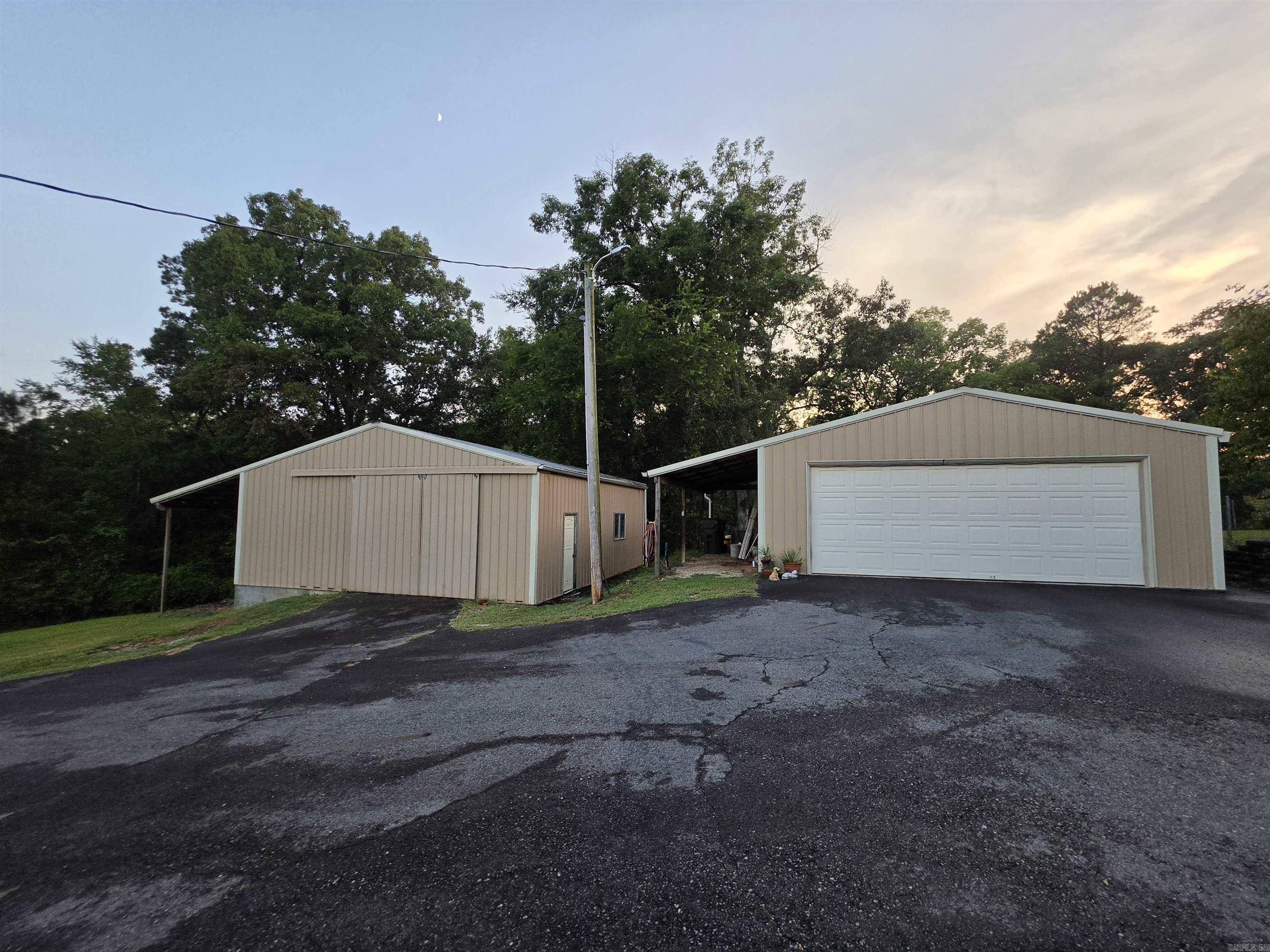 2263 Shouse Ford Road Property Photo 4