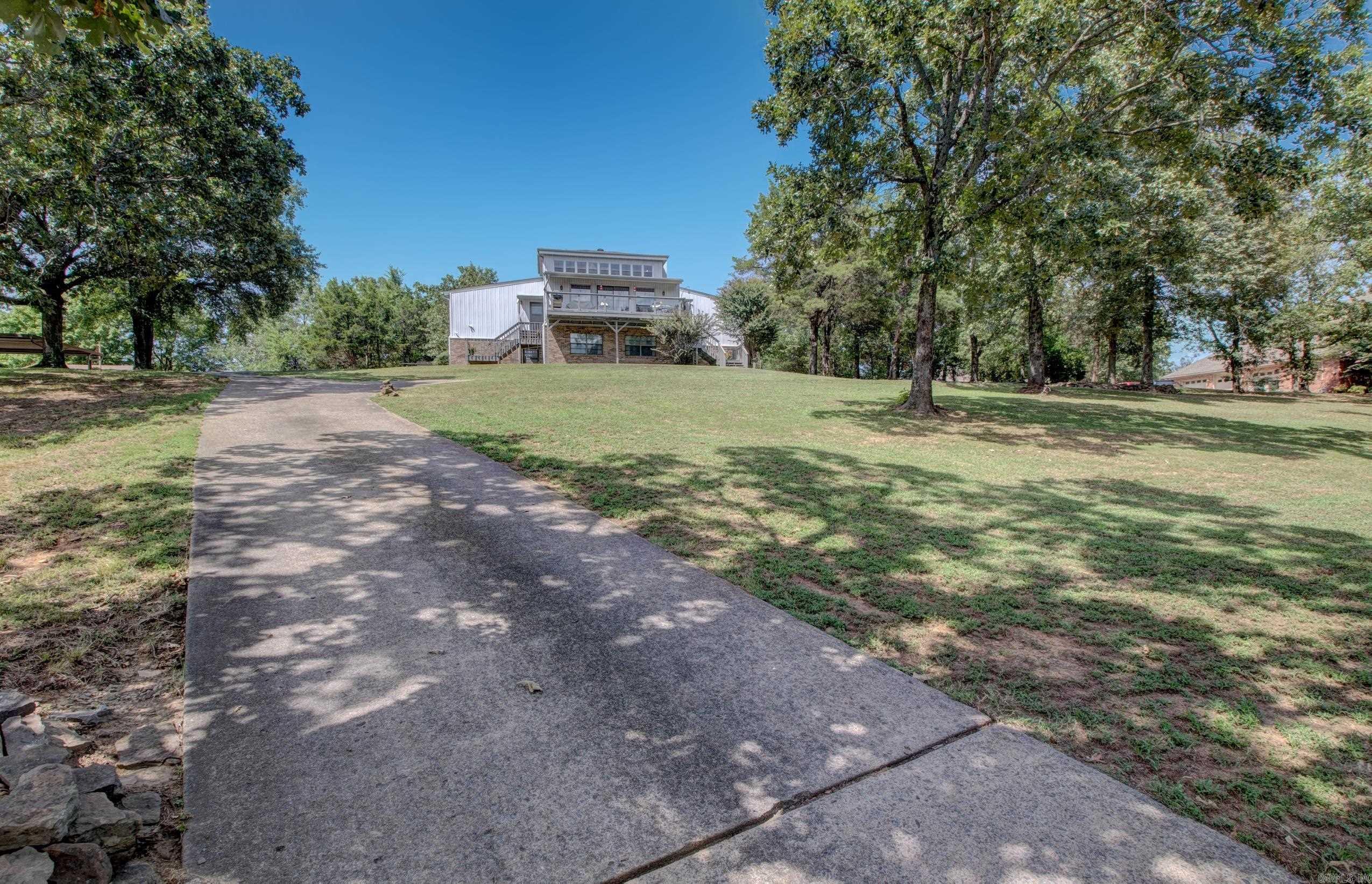 460 Grandview Heights Property Photo 4