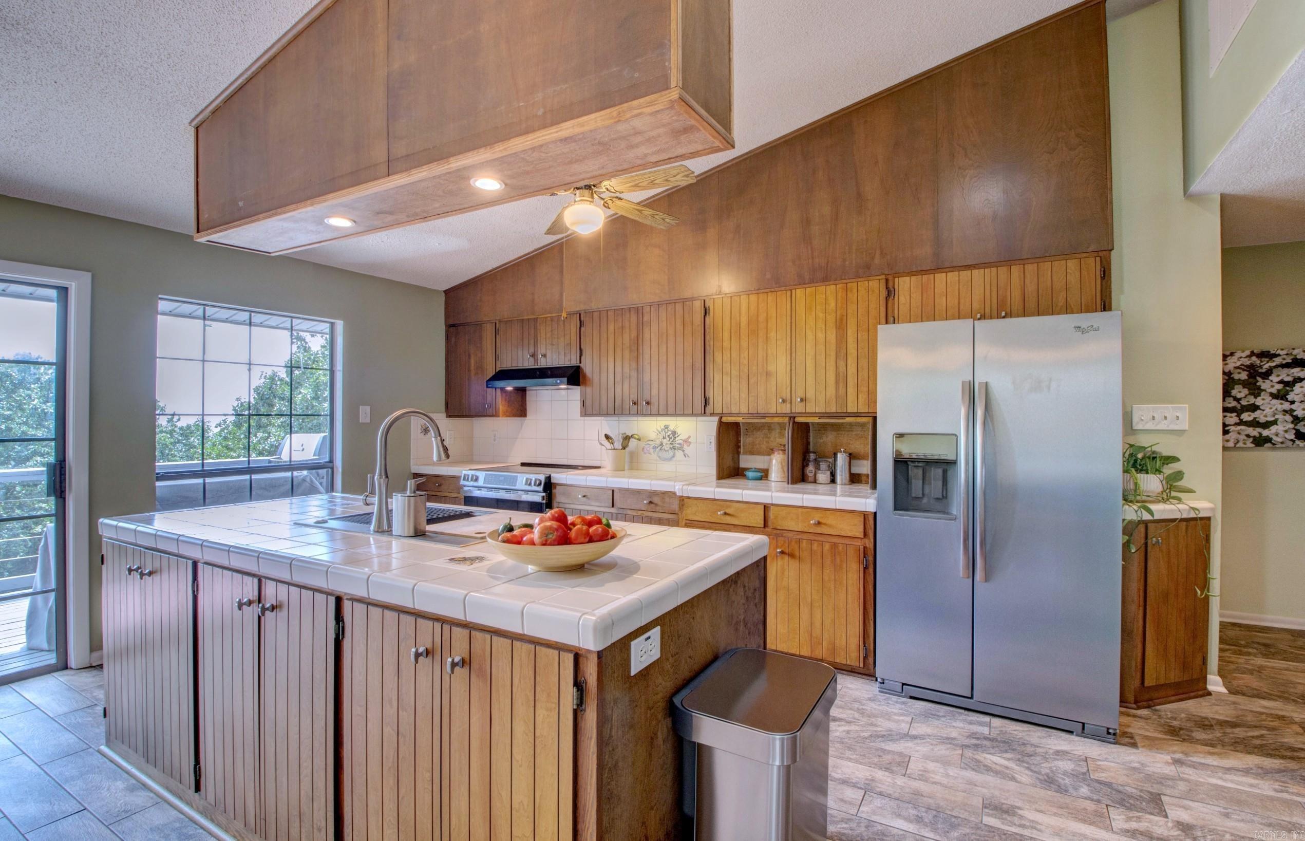 460 Grandview Heights Property Photo 12