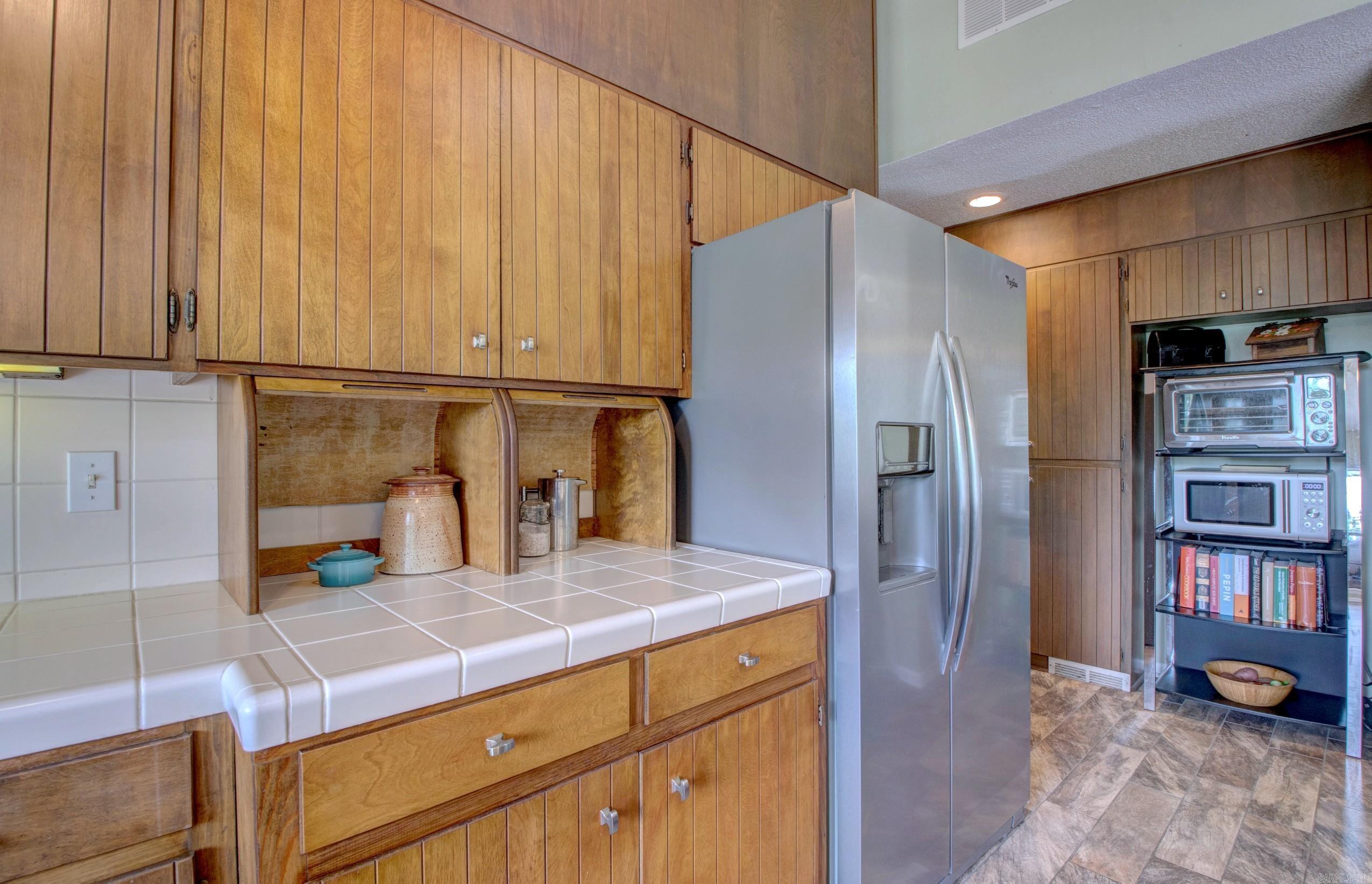 460 Grandview Heights Property Photo 17