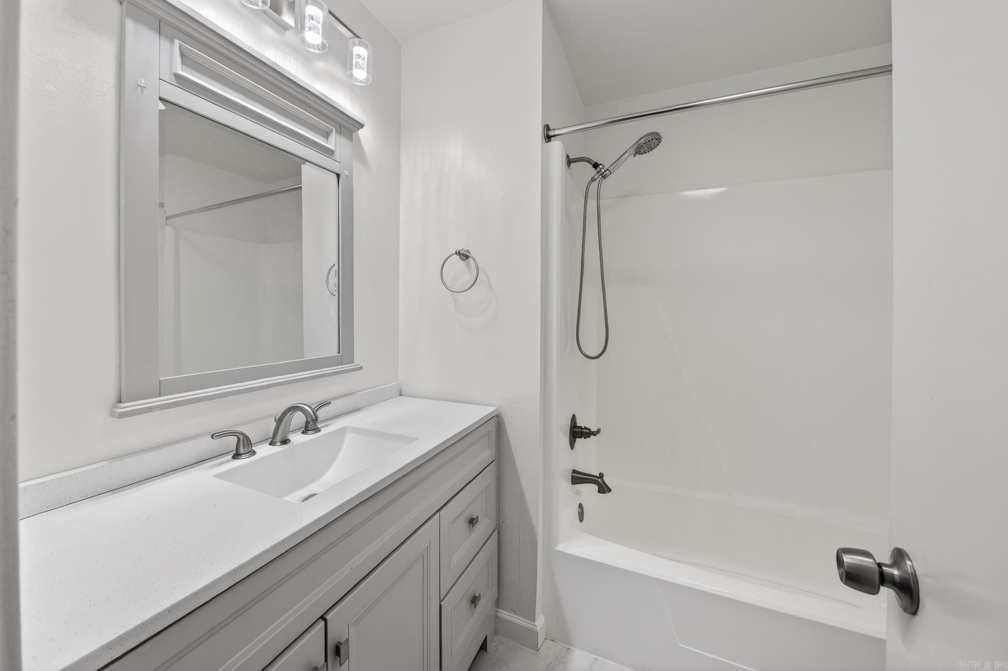 214 Pin Oak Drive Property Photo 25