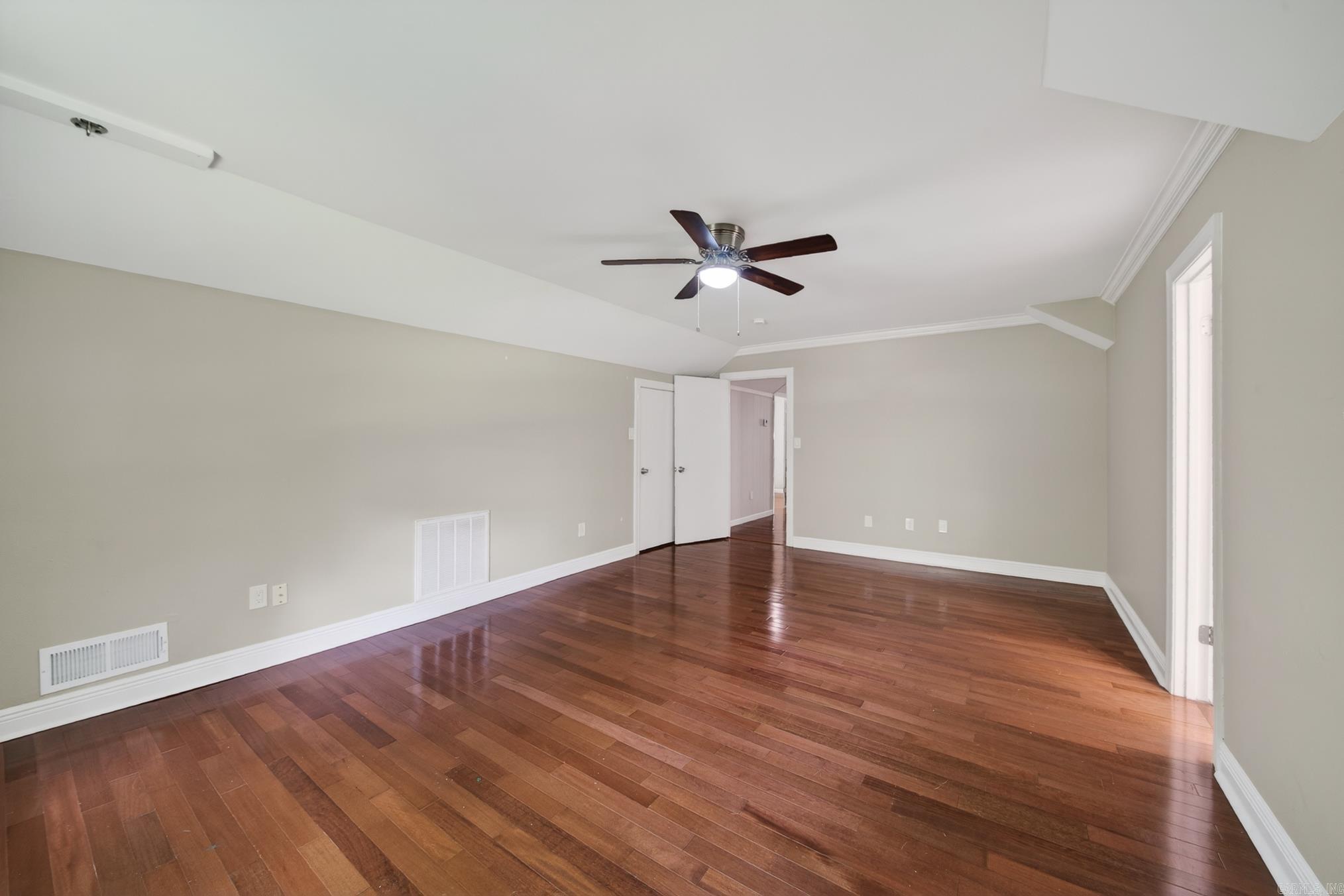 214 Pin Oak Drive Property Photo 34
