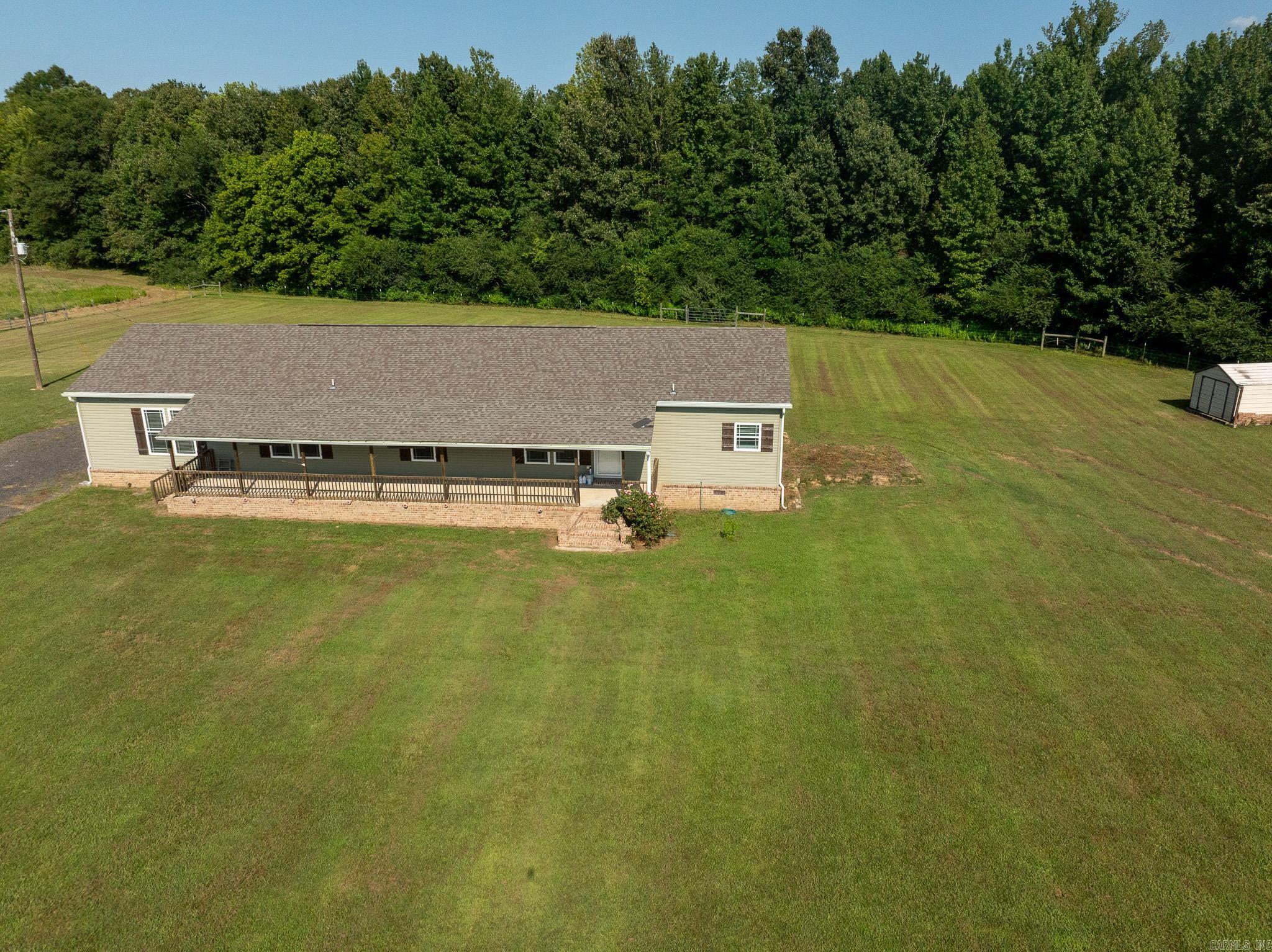 242 Arthur Kirk Rd. Property Photo 4