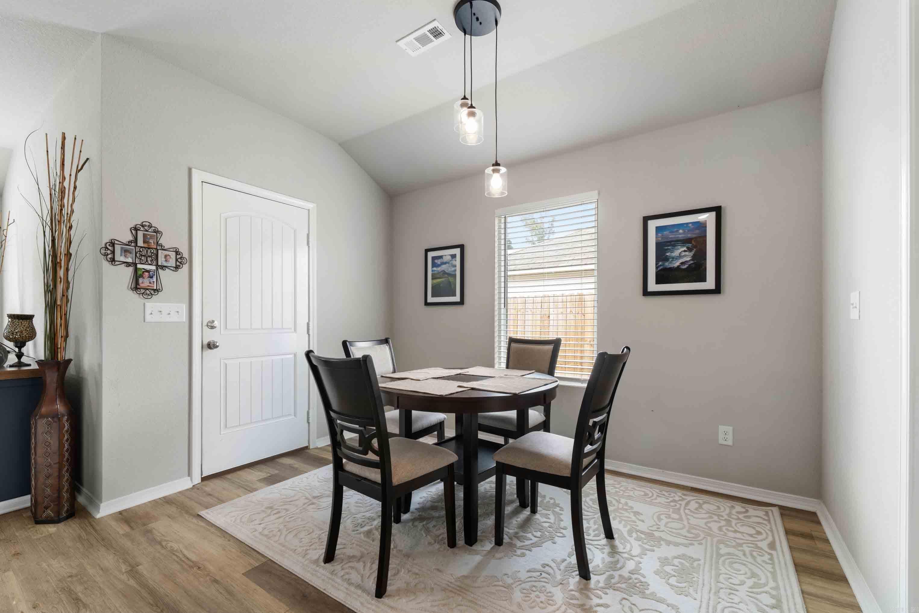 12192 Duck Creek Drive Property Photo 13
